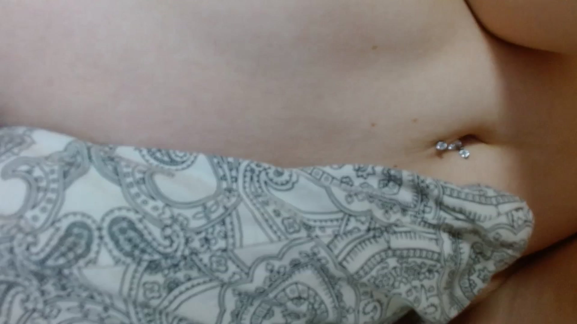Gallery image thumbnail from NONAME_'s myfreecams stream on, 11/19/2023, 21:03 image 16 of 20