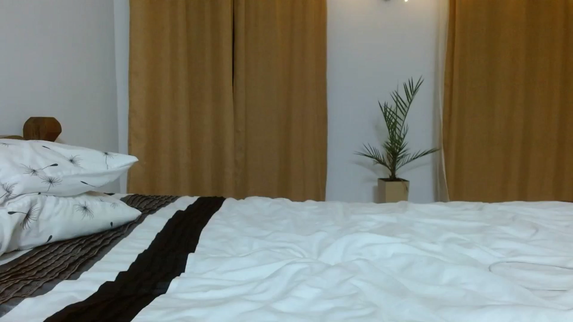 Gallery image thumbnail from NONAME_'s myfreecams stream on, 11/22/2023, 24:20 image 13 of 20