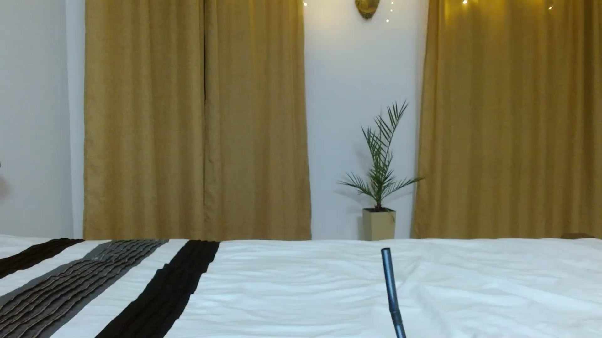 Gallery image thumbnail from NONAME_'s myfreecams stream on, 11/22/2023, 21:59 image 5 of 20