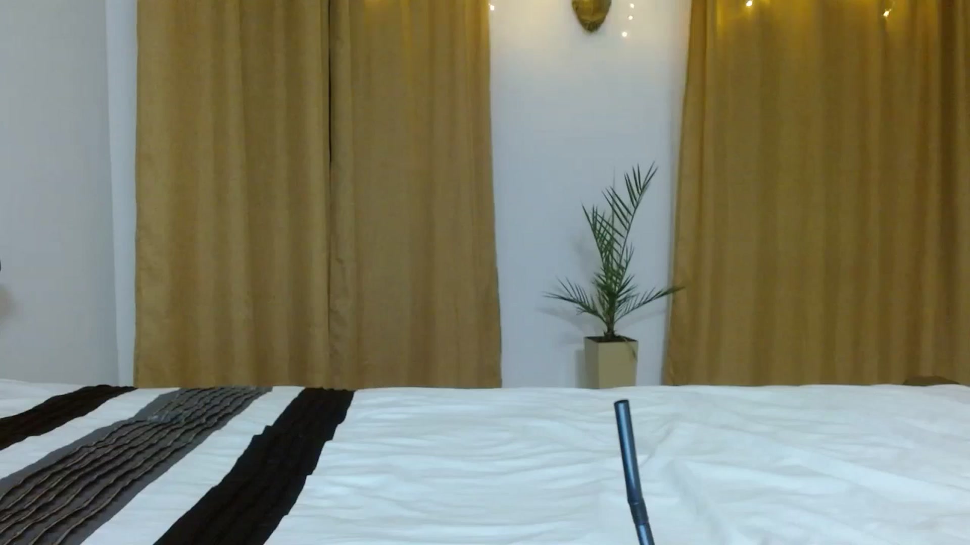 Gallery image thumbnail from NONAME_'s myfreecams stream on, 11/22/2023, 21:59 image 11 of 20
