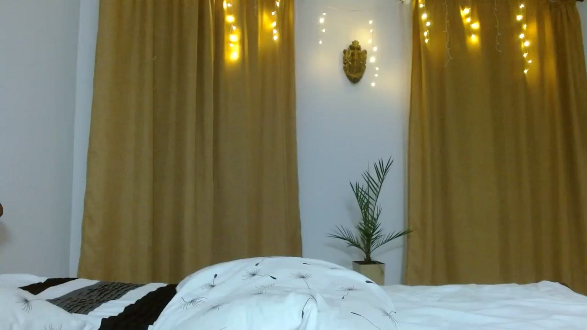 Gallery image thumbnail from NONAME_'s myfreecams stream on, 11/23/2023, 02:26 image 13 of 20