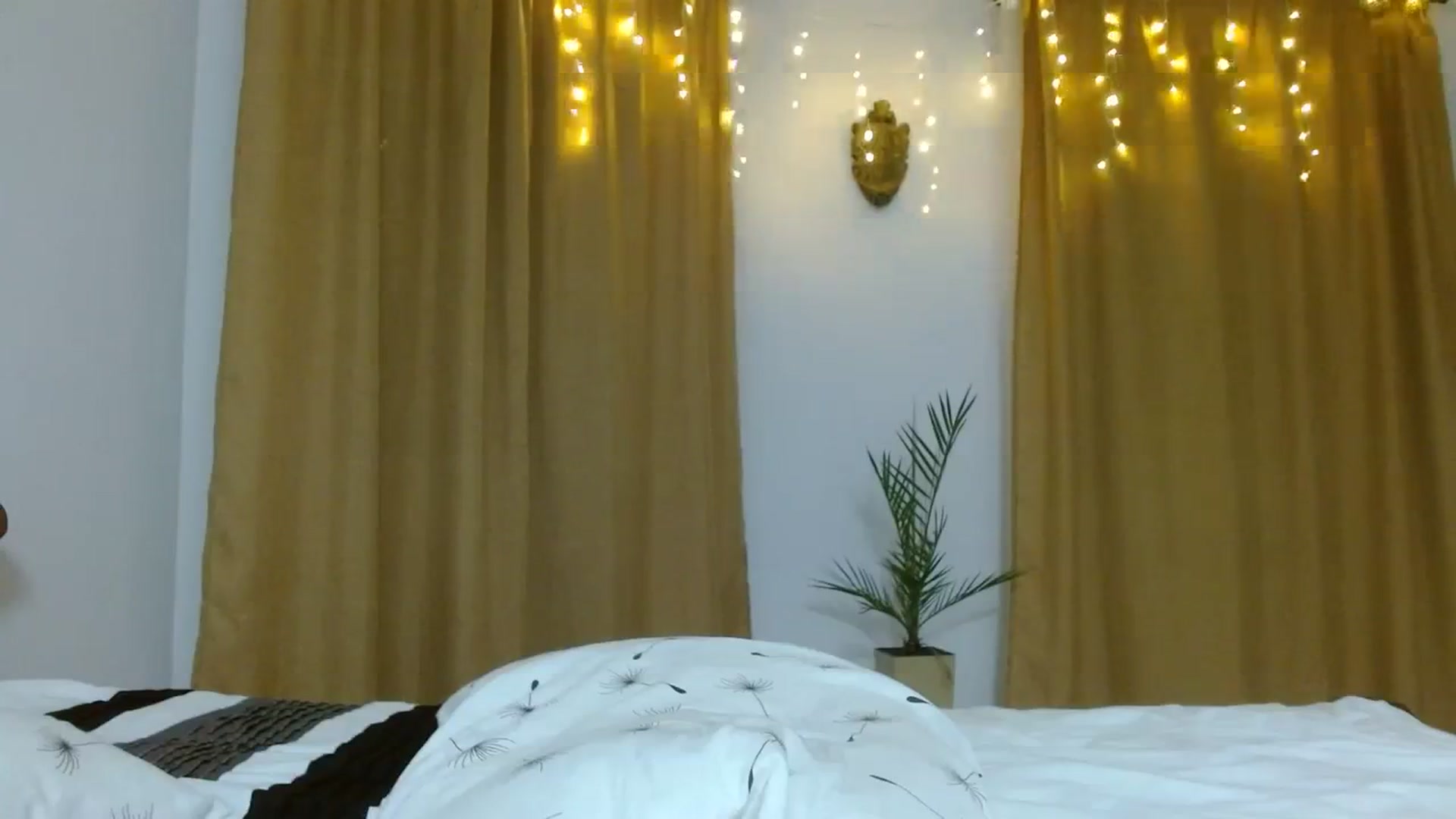 Gallery image thumbnail from NONAME_'s myfreecams stream on, 11/23/2023, 02:26 image 9 of 20