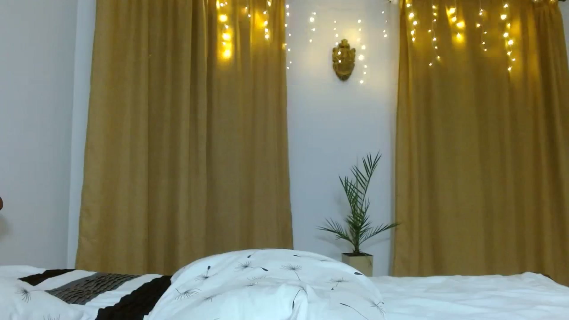 Gallery image thumbnail from NONAME_'s myfreecams stream on, 11/23/2023, 02:26 image 6 of 20