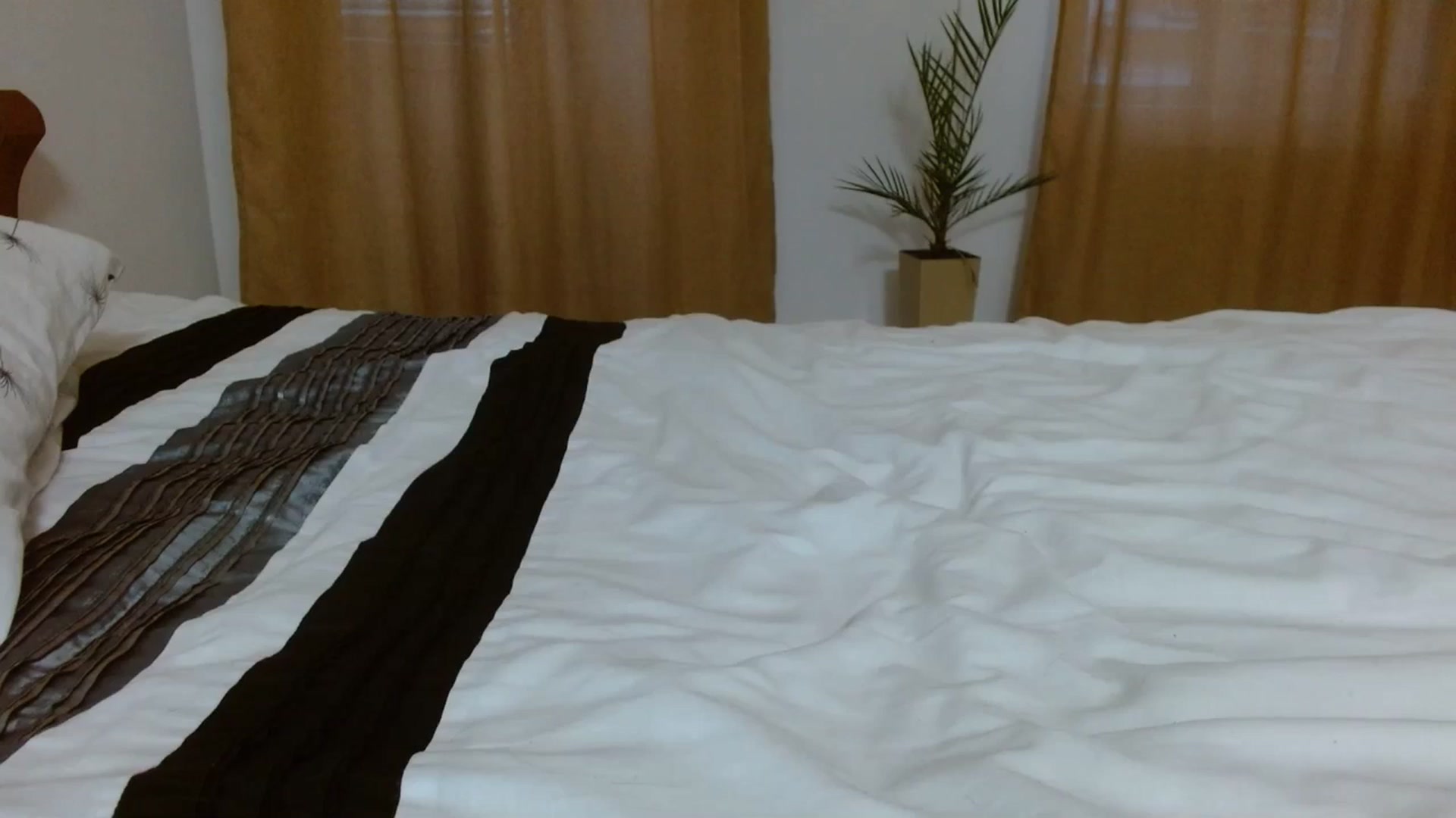 Gallery image thumbnail from NONAME_'s myfreecams stream on, 11/23/2023, 06:22 image 6 of 20