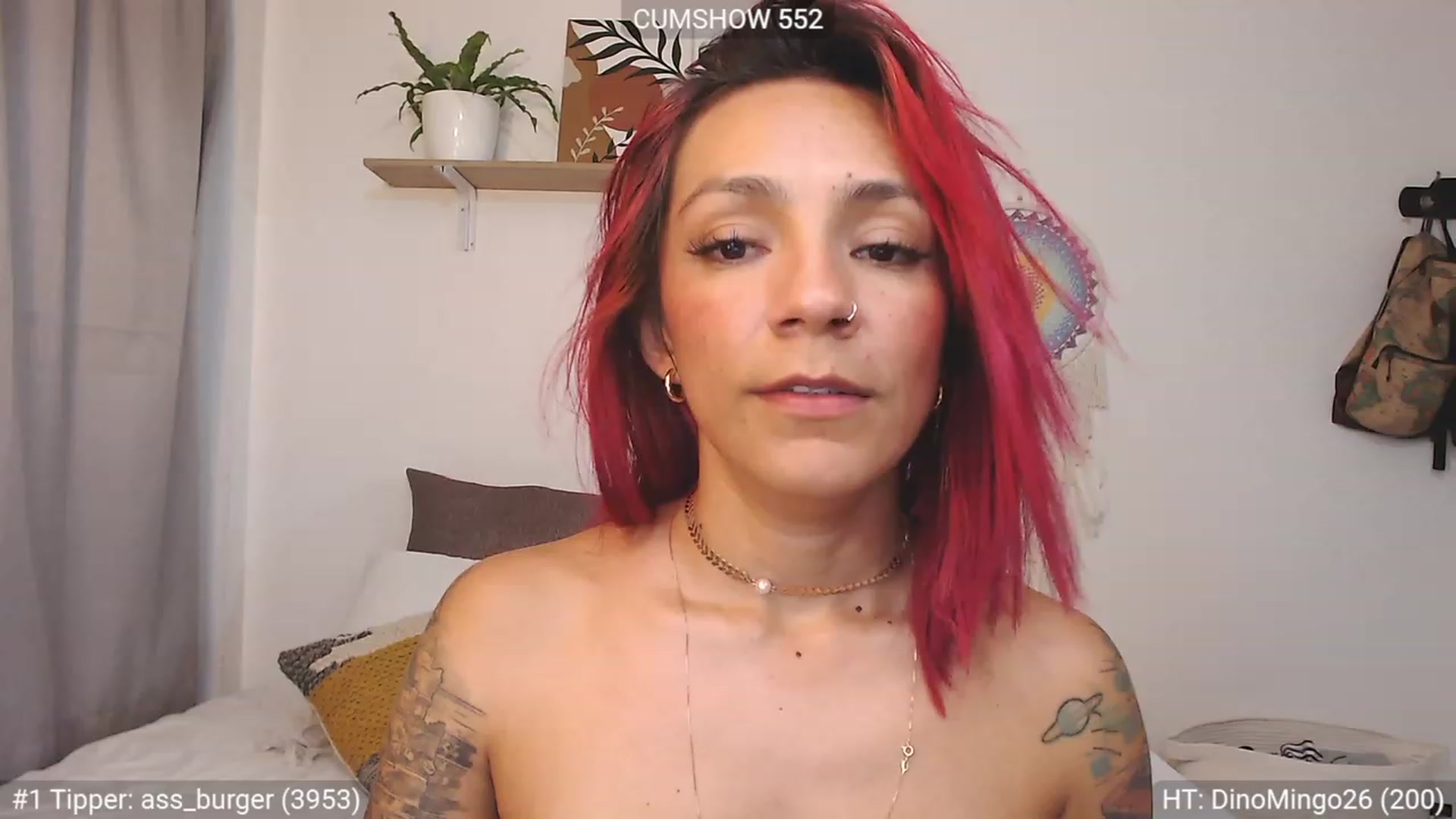 Gallery image thumbnail from N_i_k_k_y's myfreecams stream on, 12/31/2022, 23:22 image 14 of 20