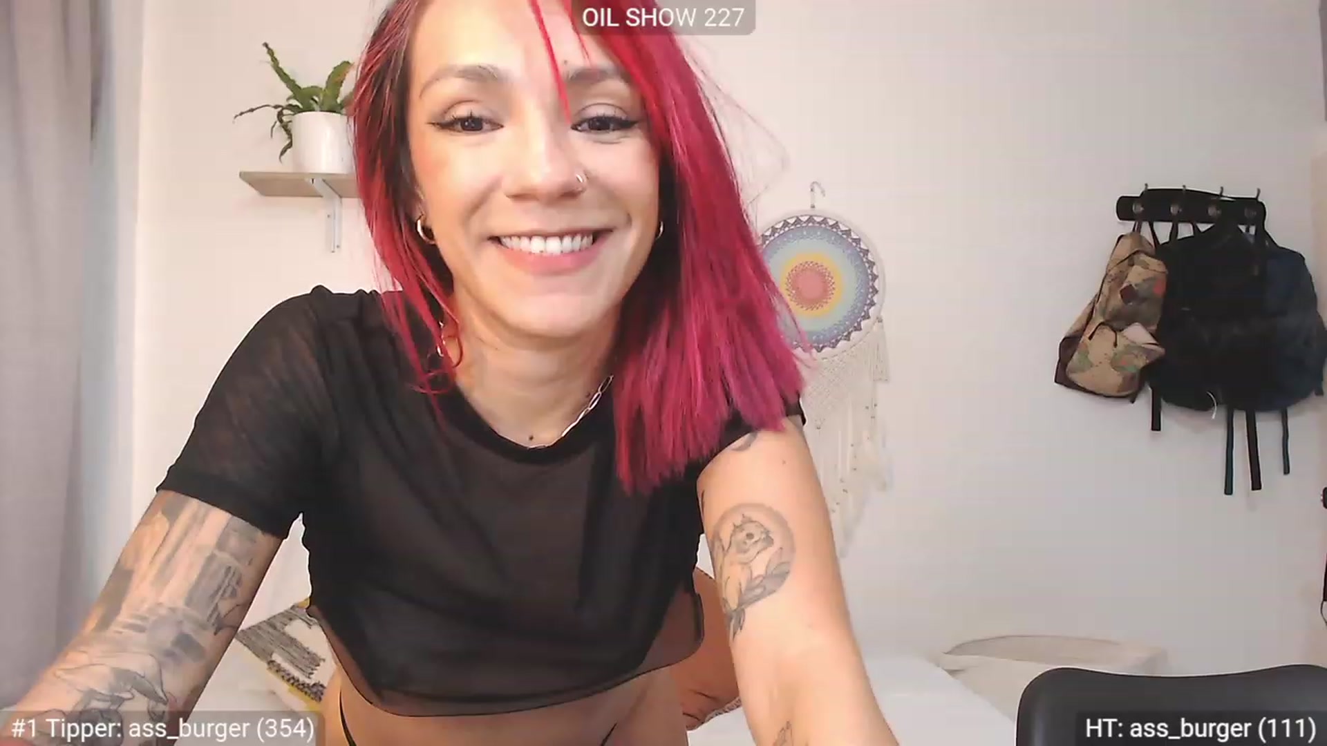 Gallery image thumbnail from N_i_k_k_y's myfreecams stream on, 01/02/2023, 05:13 image 7 of 20