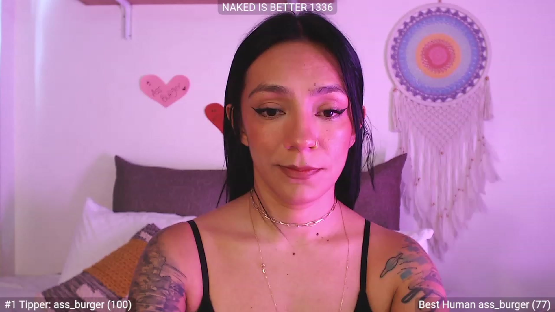 Gallery image thumbnail from N_i_k_k_y's myfreecams stream on, 04/08/2023, 17:54 image 9 of 20
