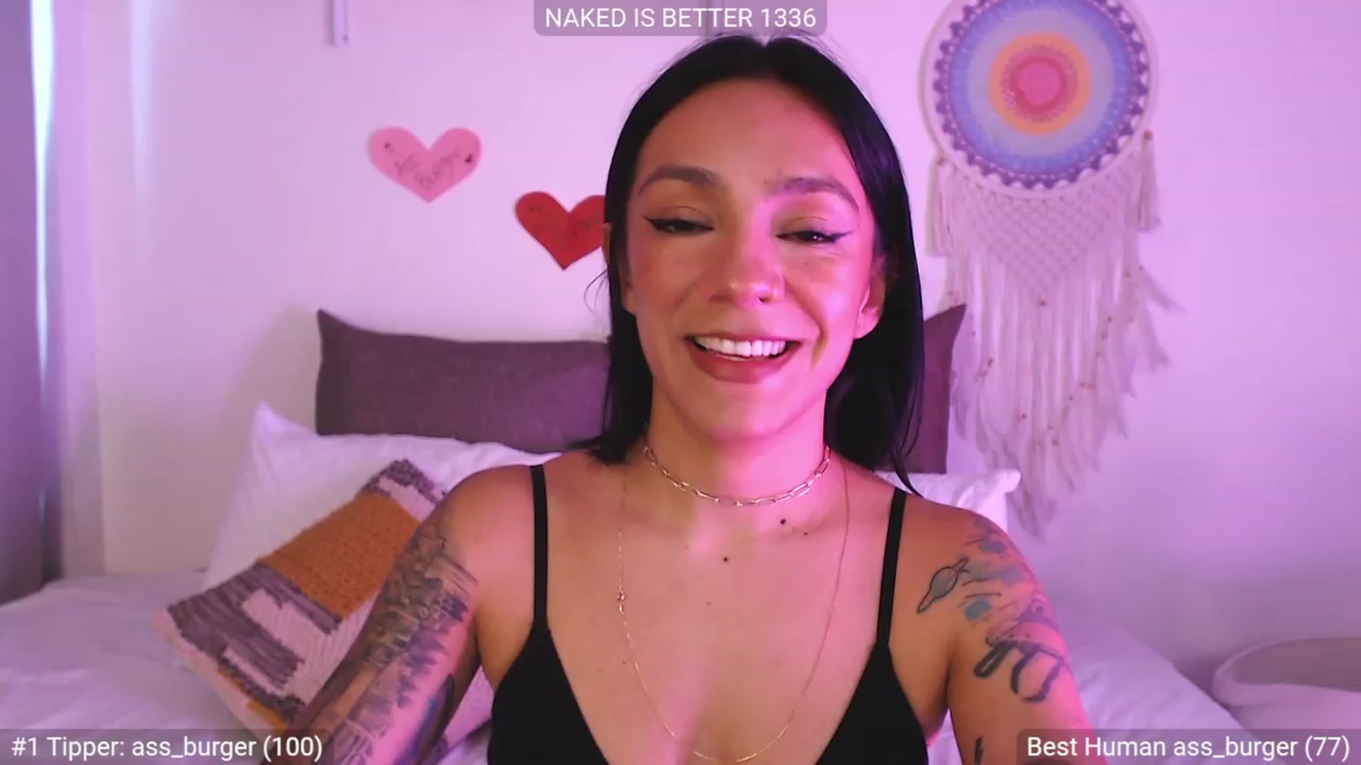 Gallery image thumbnail from N_i_k_k_y's myfreecams stream on, 04/08/2023, 17:54 image 15 of 20