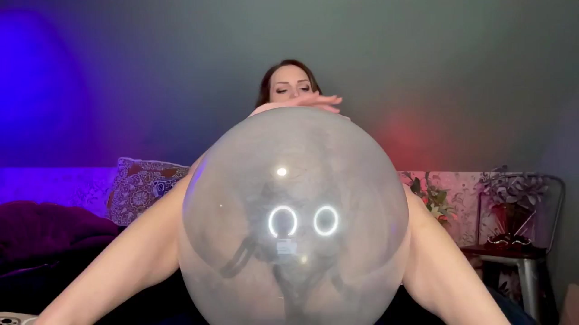 Gallery image thumbnail from NadiaKay's myfreecams stream on, 03/12/2026, 17:49 image 17 of 20