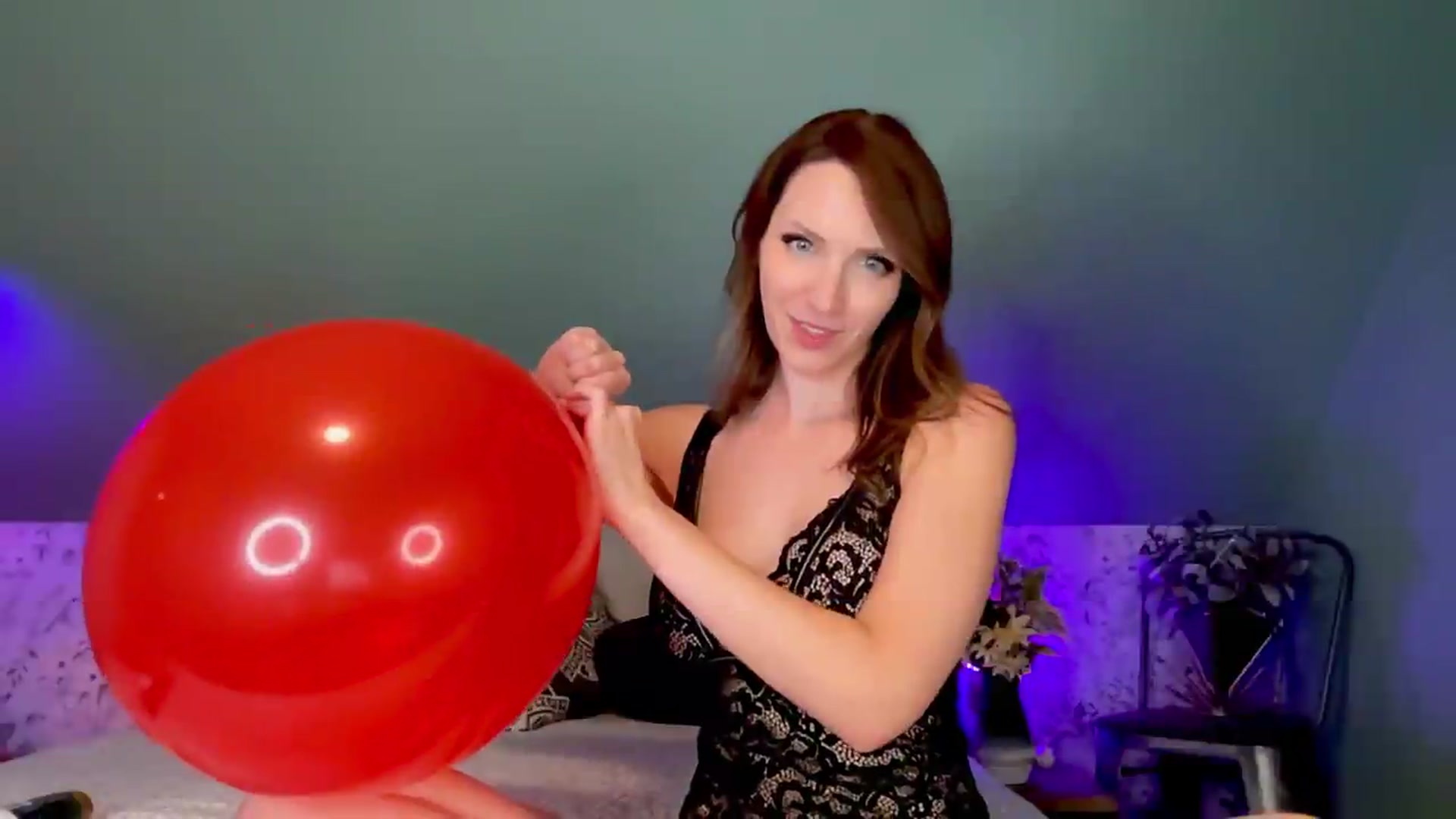 Gallery image thumbnail from NadiaKay's myfreecams stream on, 07/15/2026, 20:15 image 11 of 20