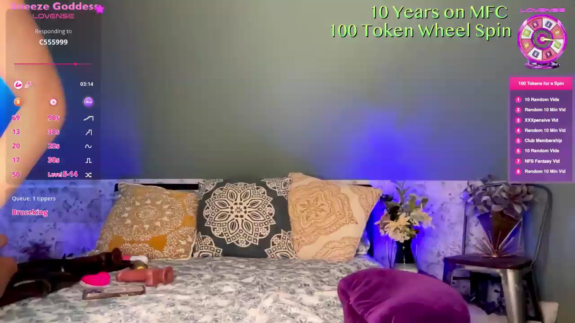 Gallery image thumbnail from NadiaKay's myfreecams stream on, 08/14/2026, 18:22 image 11 of 20