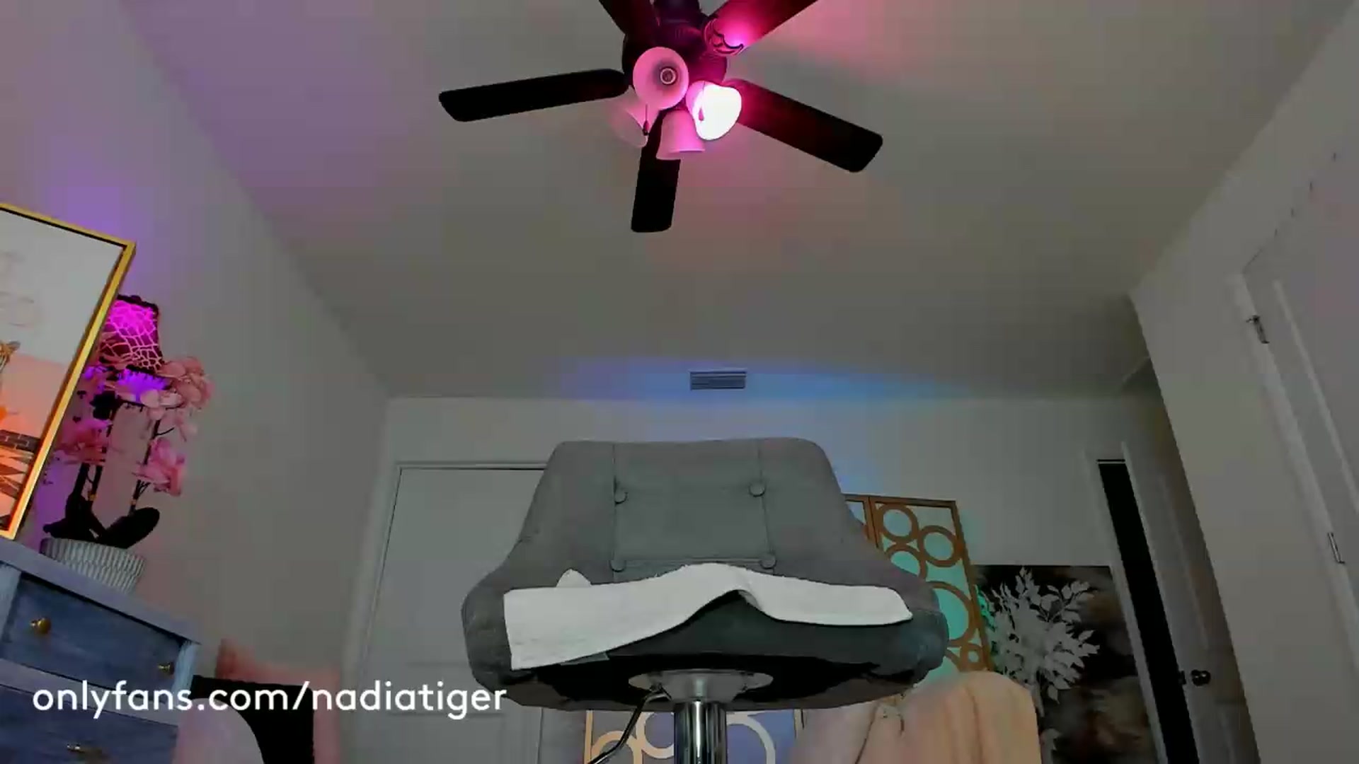 Gallery image thumbnail from NadiaTiger's myfreecams stream on, 07/11/2026, 02:03 image 7 of 20