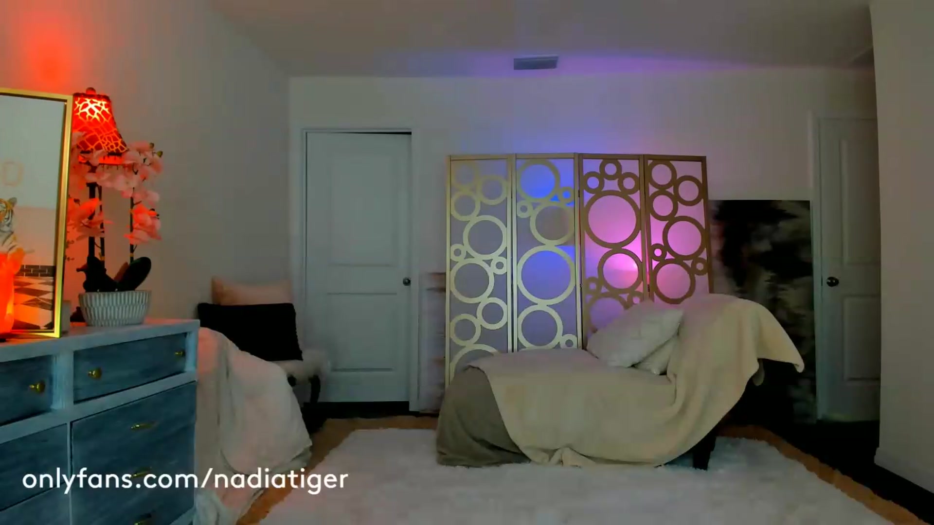 Gallery image thumbnail from NadiaTiger's myfreecams stream on, 08/01/2026, 02:09 image 4 of 20
