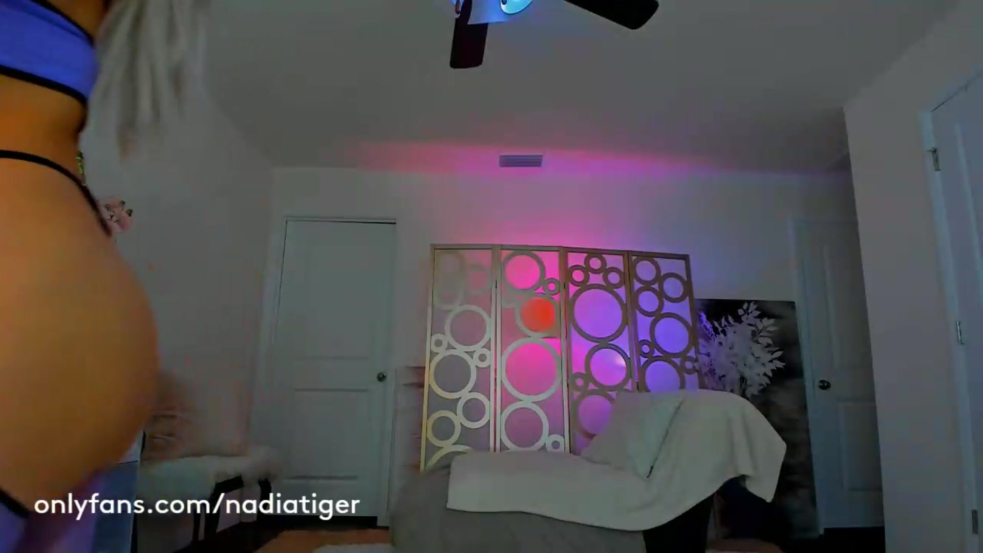 Gallery image thumbnail from NadiaTiger's myfreecams stream on, 09/06/2026, 03:16 image 6 of 20
