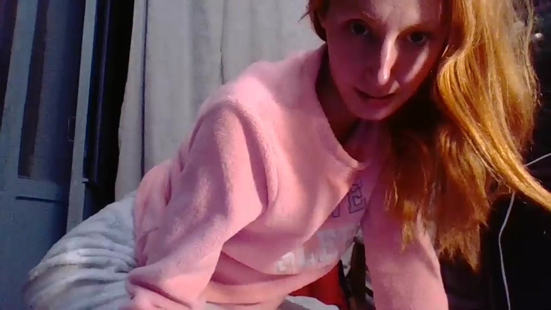 Gallery image thumbnail from Nadia_Best's myfreecams stream on, 01/11/2025, 15:04 image 17 of 20