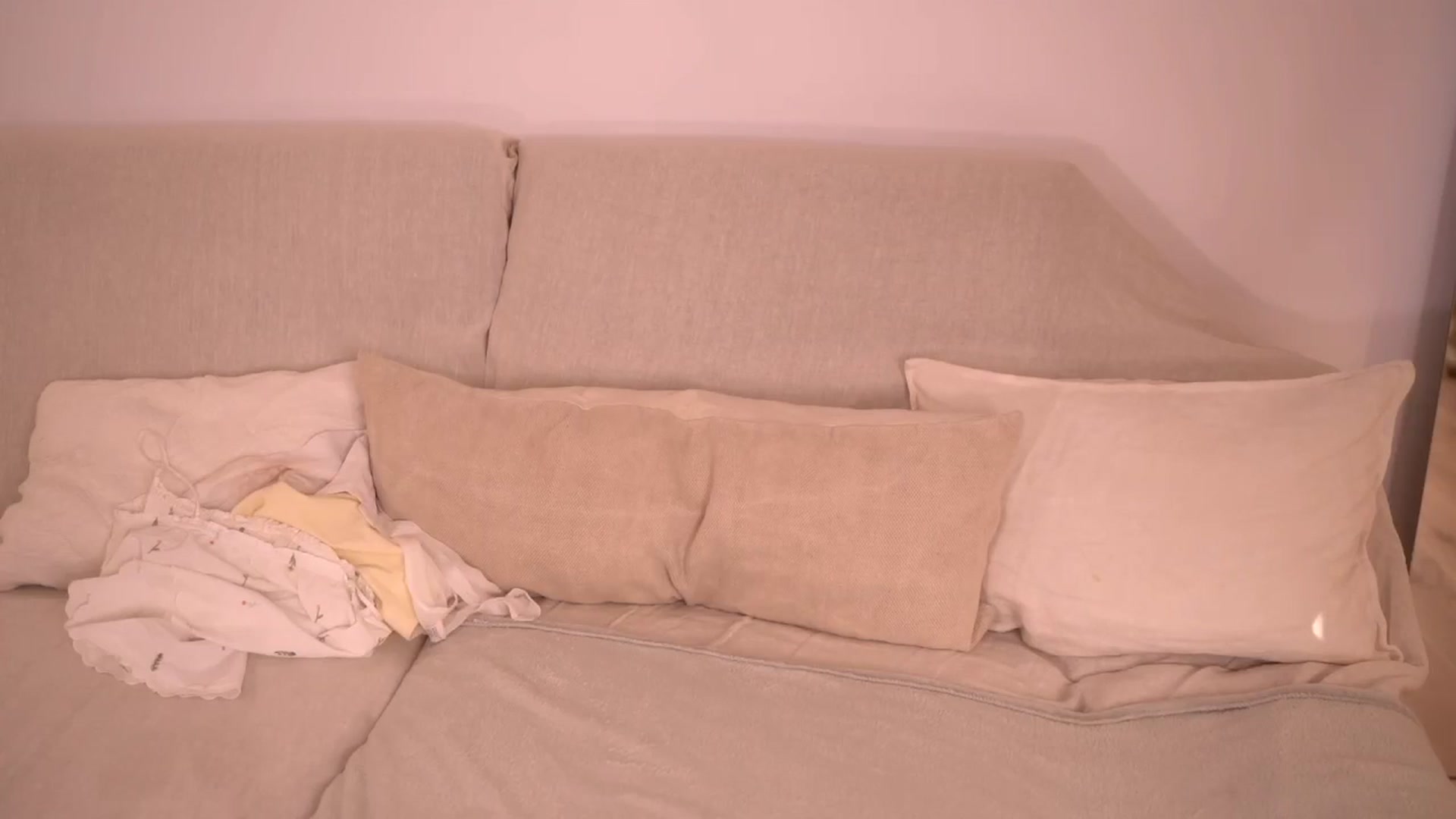 Gallery image thumbnail from Nadiabliss's myfreecams stream on, 06/23/2025, 20:26 image 9 of 20