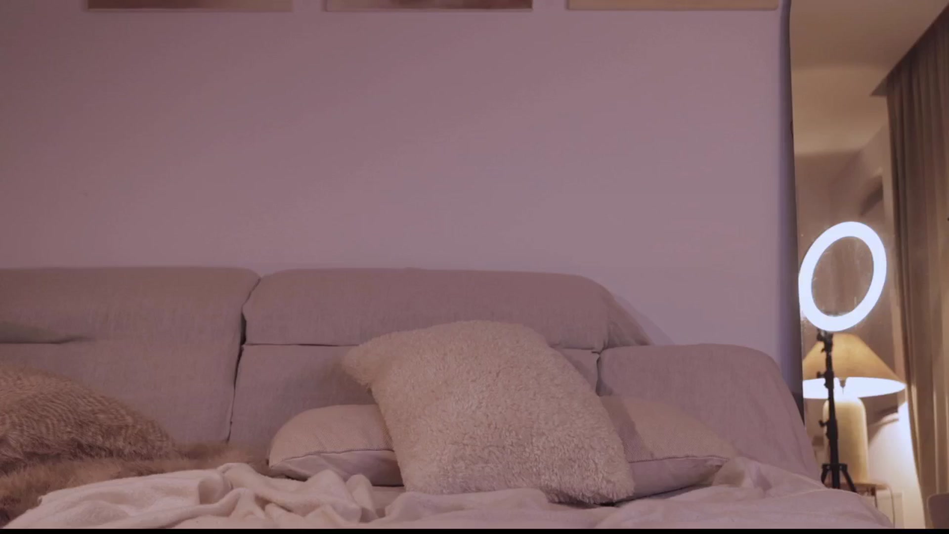 Gallery image thumbnail from Nadiabliss's myfreecams stream on, 10/11/2025, 23:59 image 19 of 20
