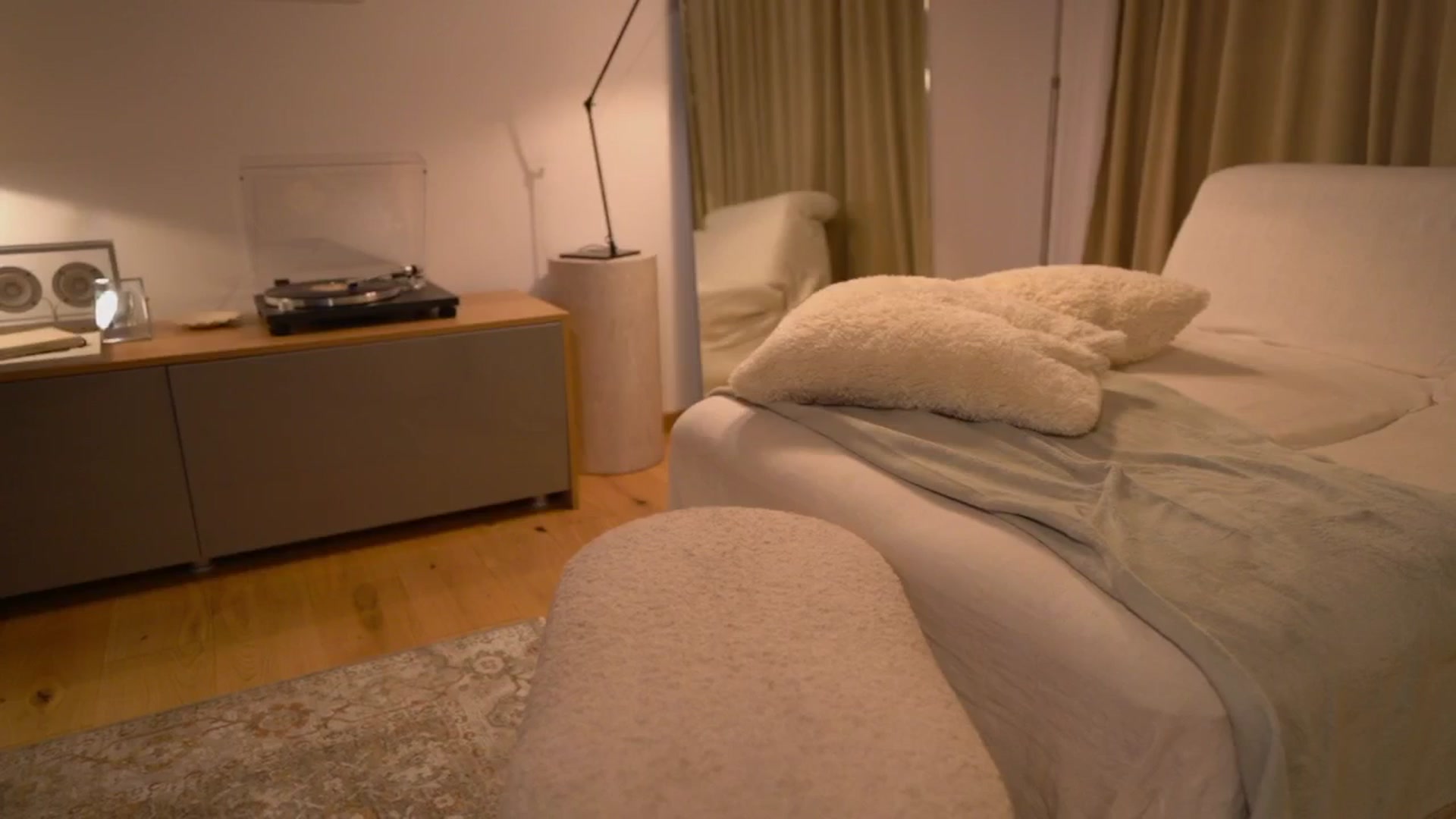 Gallery image thumbnail from Nadiabliss's myfreecams stream on, 02/02/2026, 24:06 image 14 of 20