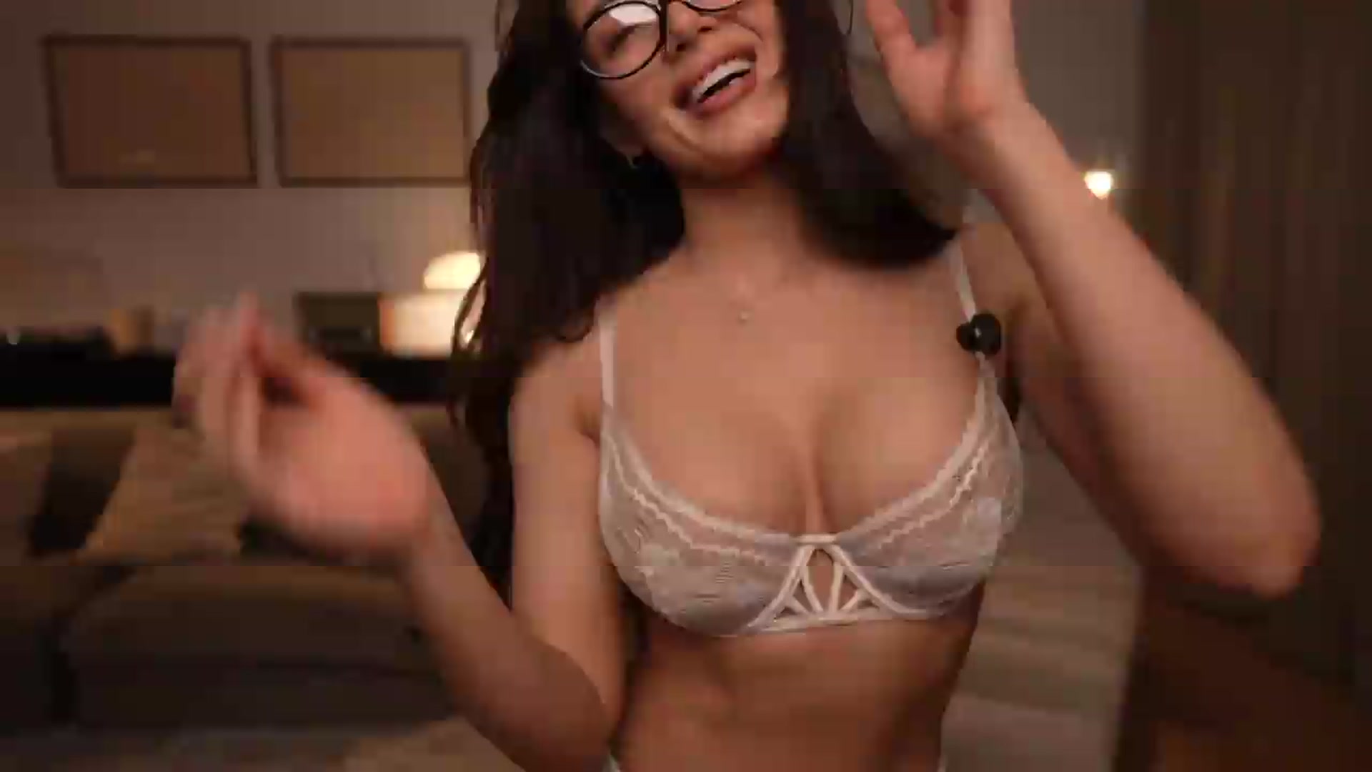 Gallery image thumbnail from Nadiabliss's myfreecams stream on, 06/09/2026, 20:37 image 9 of 20