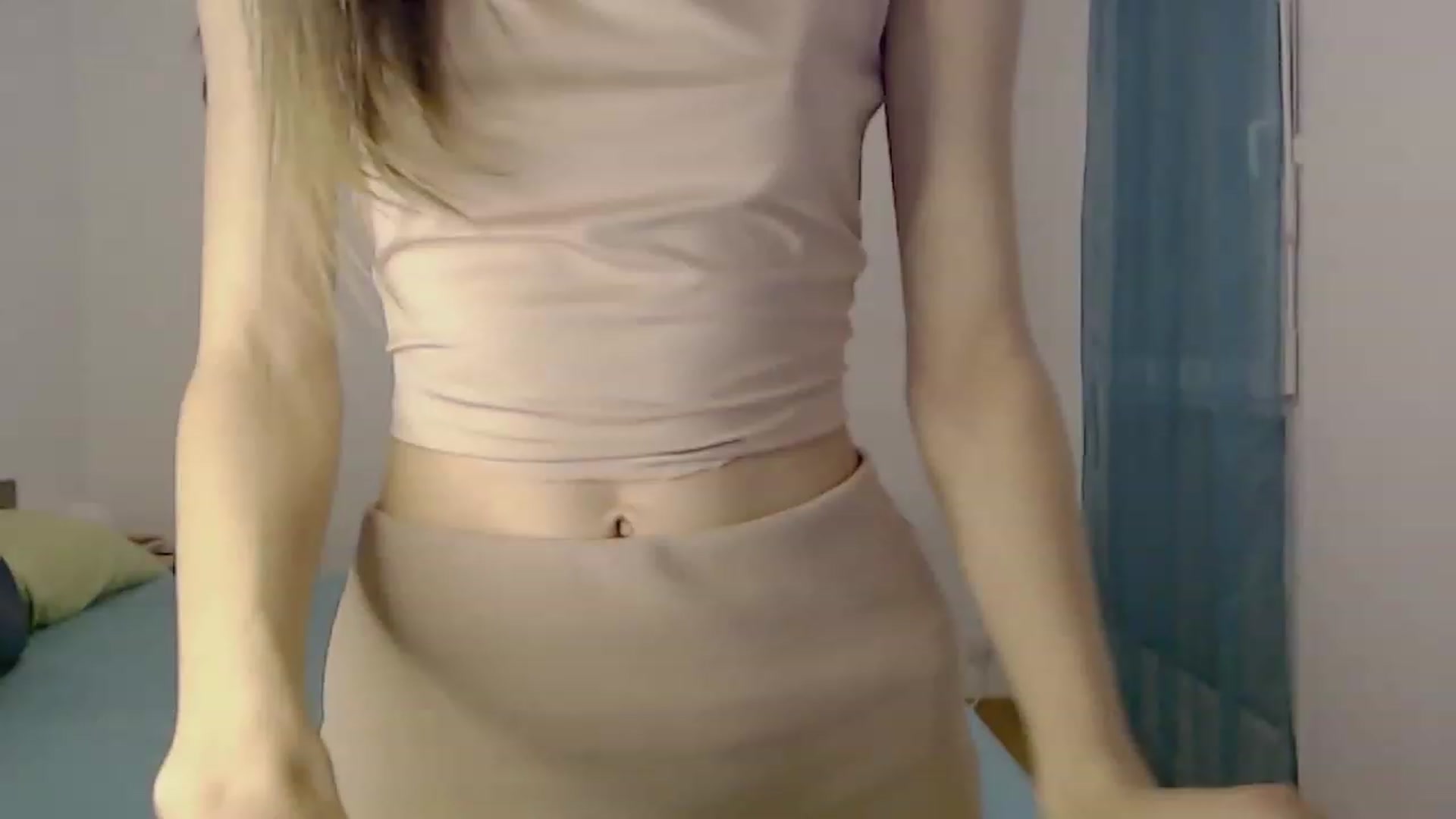 Gallery image thumbnail from Nady_'s myfreecams stream on, 04/02/2023, 20:25 image 11 of 20