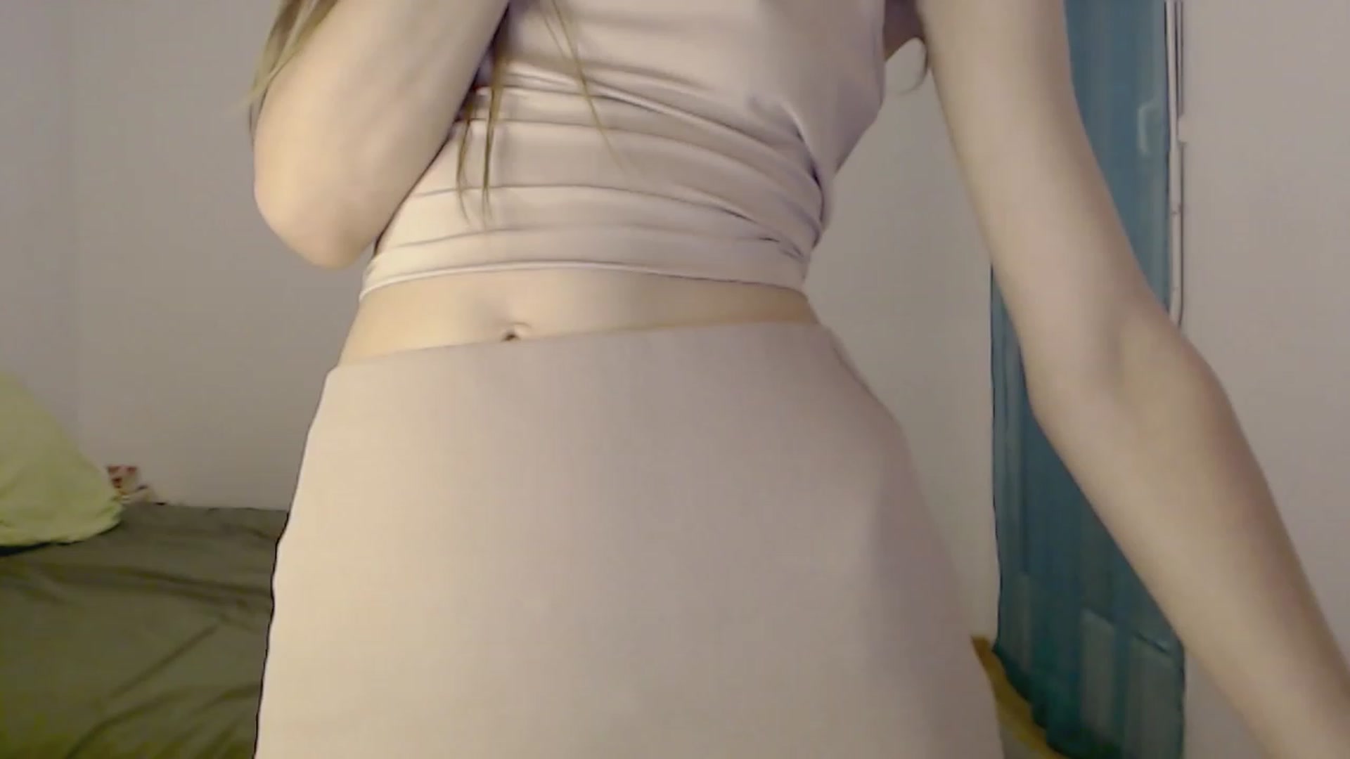 Gallery image thumbnail from Nady_'s myfreecams stream on, 05/11/2023, 17:20 image 14 of 20