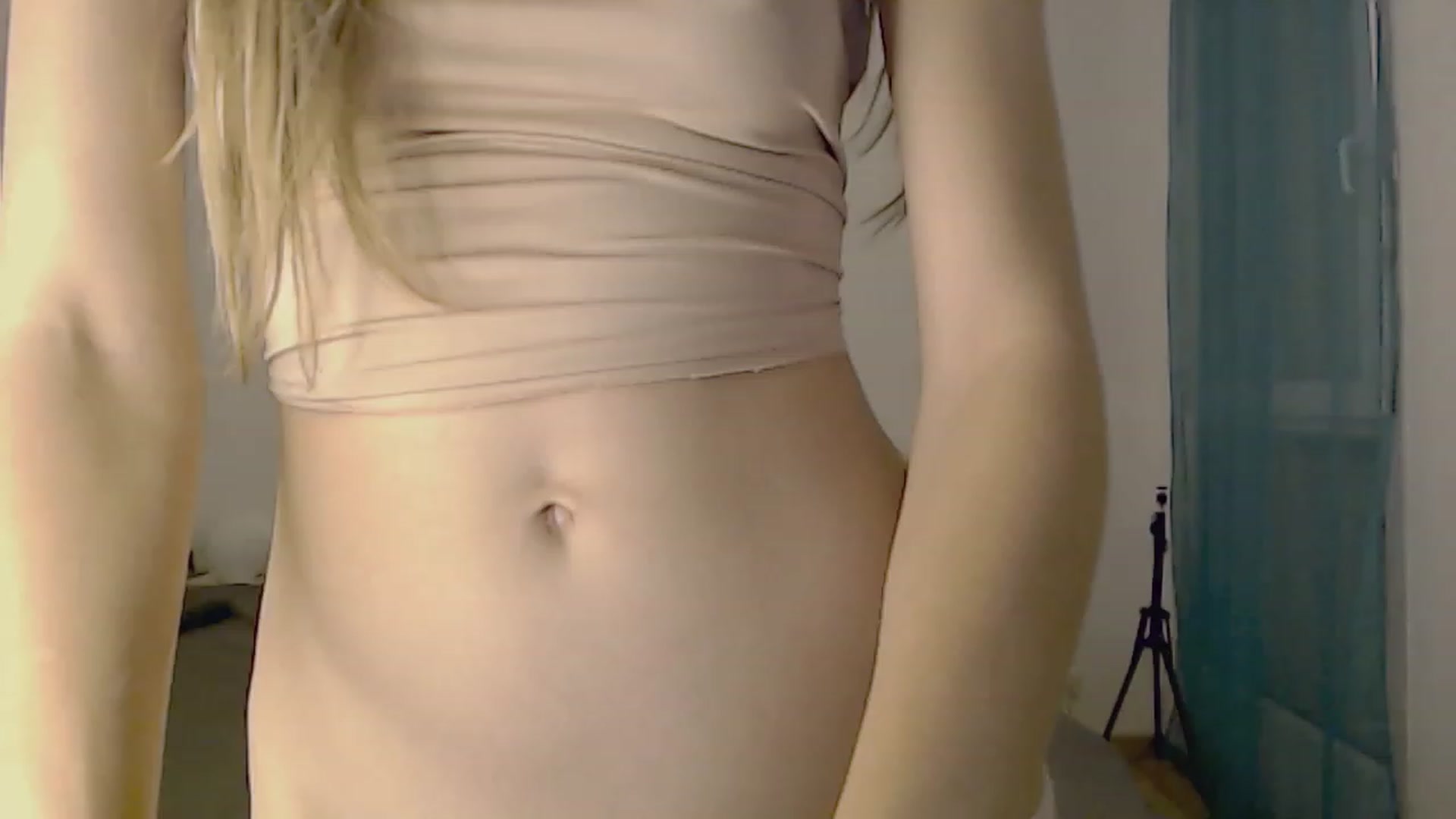 Gallery image thumbnail from Nady_'s myfreecams stream on, 10/26/2023, 17:05 image 6 of 20