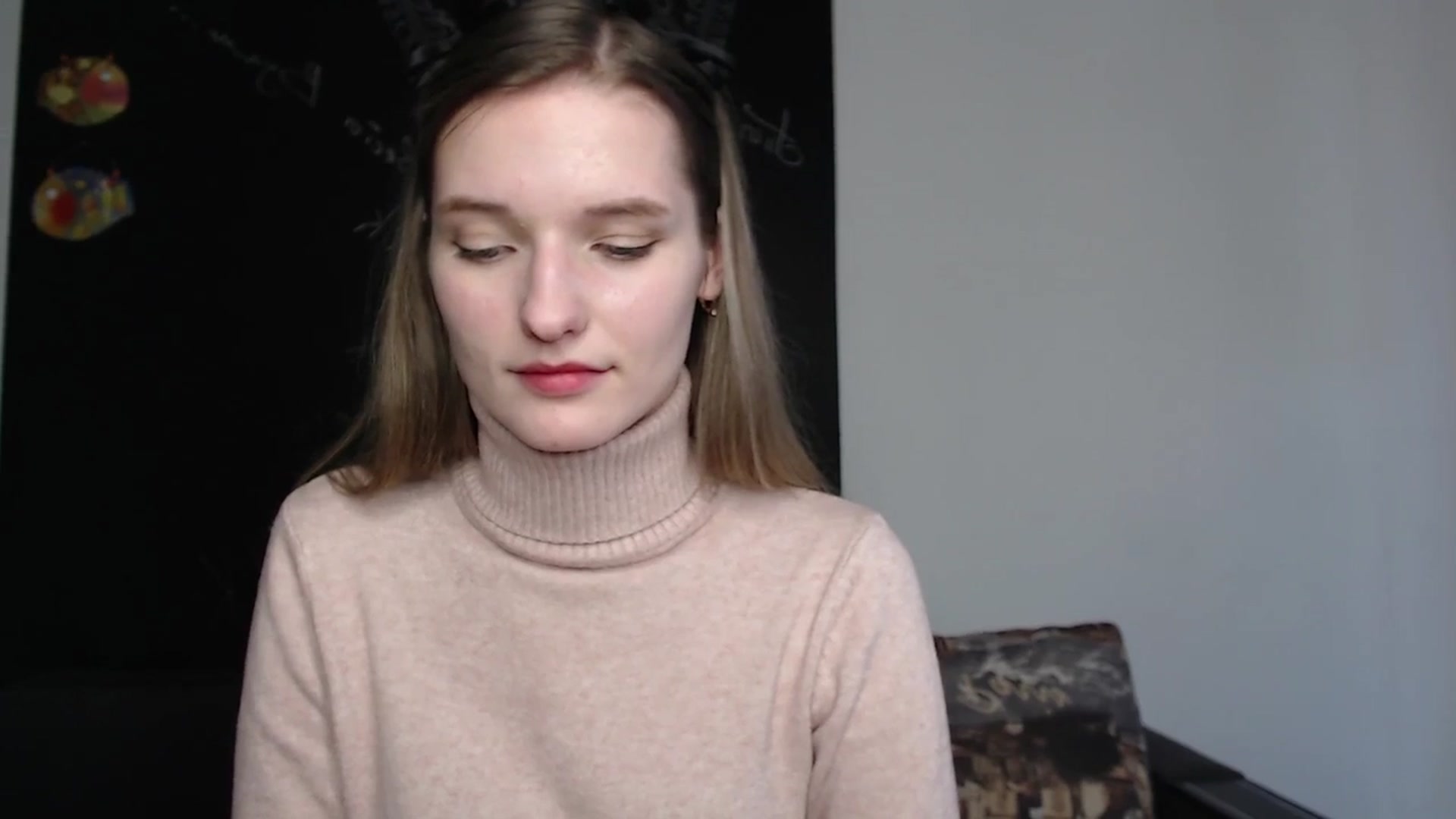Gallery image thumbnail from NadyaMoons's myfreecams stream on, 03/04/2024, 09:28 image 5 of 20