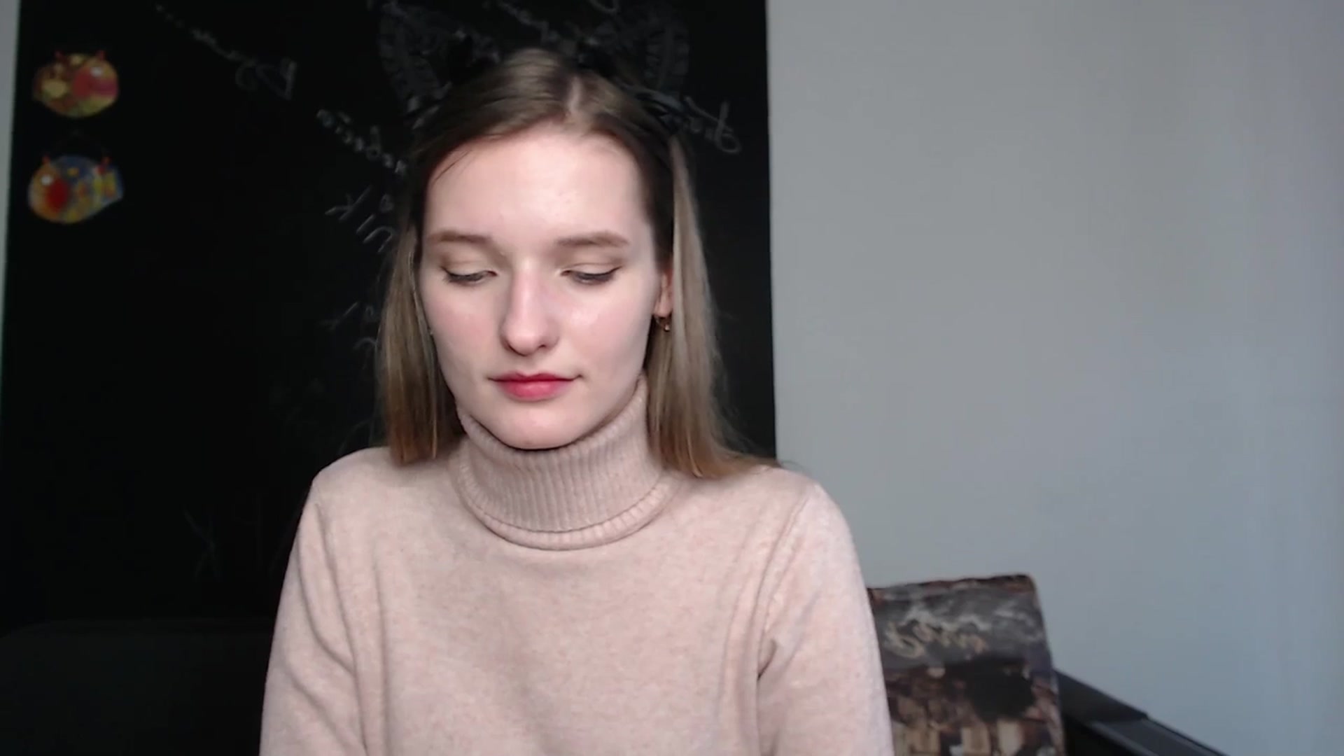 Gallery image thumbnail from NadyaMoons's myfreecams stream on, 03/04/2024, 09:28 image 19 of 20