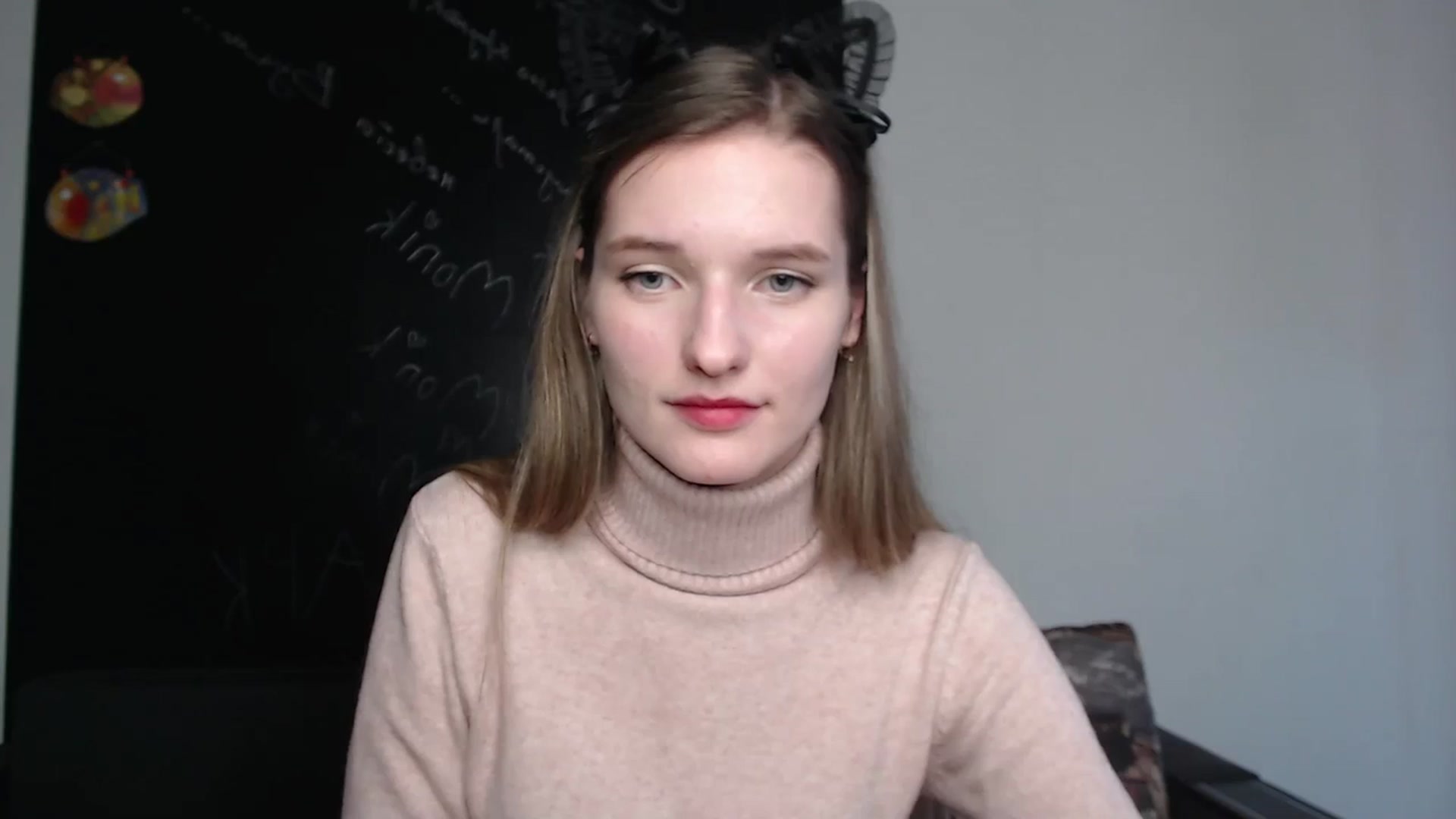Gallery image thumbnail from NadyaMoons's myfreecams stream on, 03/04/2024, 10:17 image 8 of 20