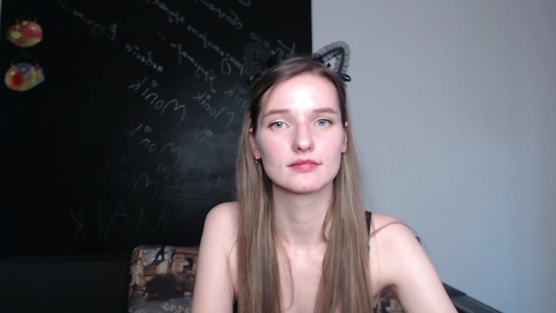 Gallery image thumbnail from NadyaMoons's myfreecams stream on, 03/04/2024, 12:12 image 16 of 20