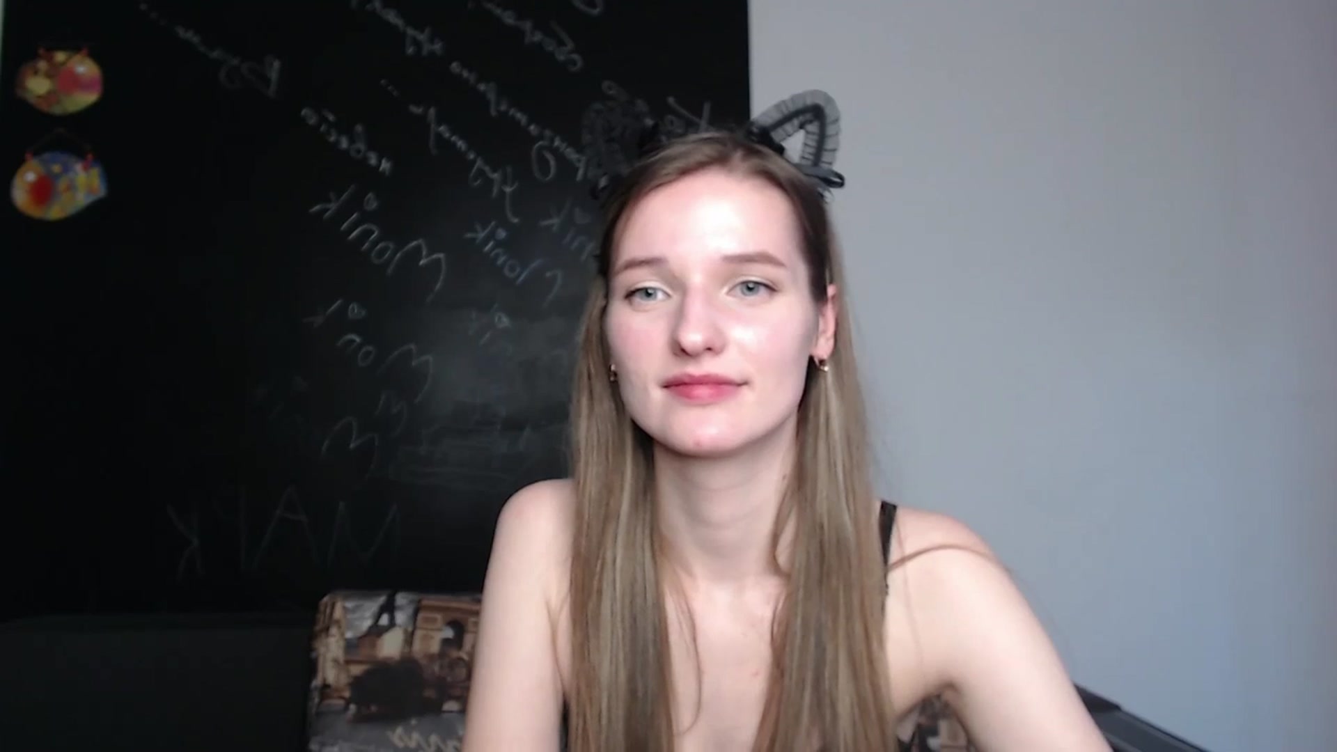 Gallery image thumbnail from NadyaMoons's myfreecams stream on, 03/04/2024, 12:12 image 18 of 20