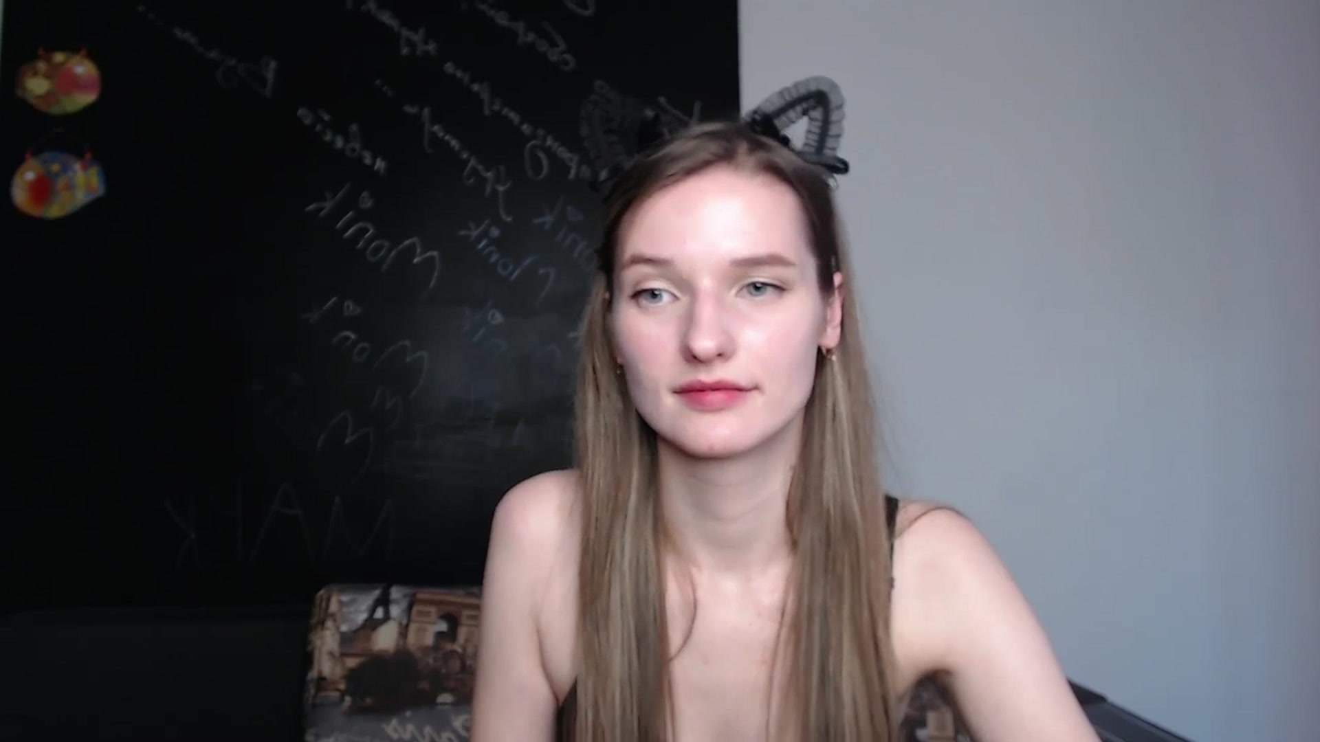 Gallery image thumbnail from NadyaMoons's myfreecams stream on, 03/04/2024, 12:12 image 2 of 20