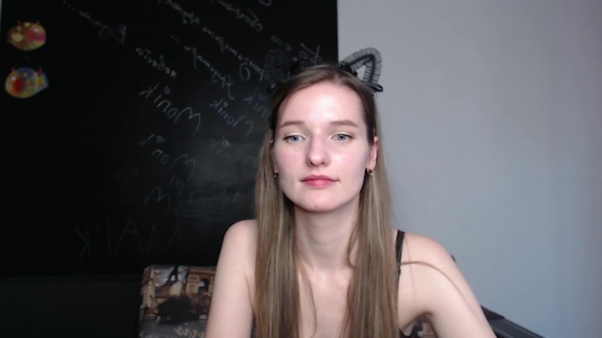 Gallery image thumbnail from NadyaMoons's myfreecams stream on, 03/04/2024, 12:12 image 20 of 20