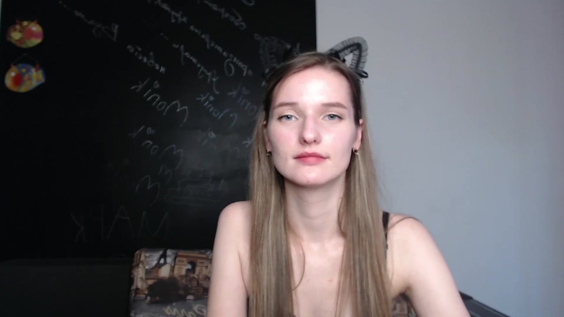 Gallery image thumbnail from NadyaMoons's myfreecams stream on, 03/04/2024, 12:12 image 5 of 20