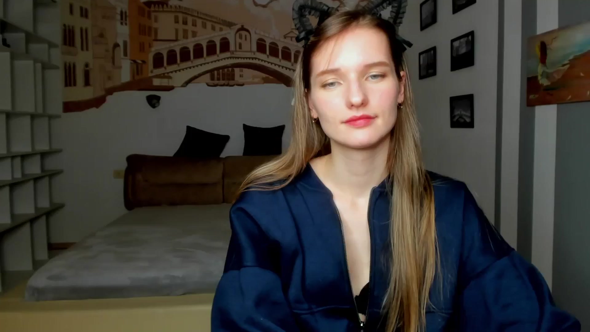 Gallery image thumbnail from NadyaMoons's myfreecams stream on, 03/08/2024, 11:41 image 8 of 20