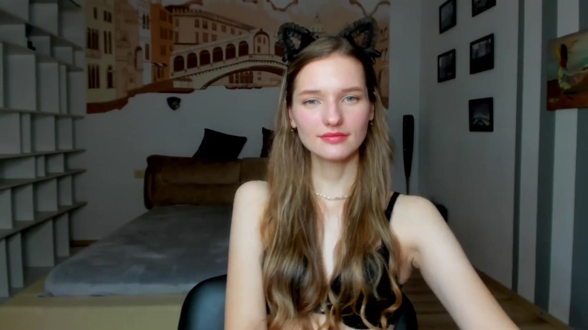 Gallery image thumbnail from NadyaMoons's myfreecams stream on, 03/12/2024, 09:32 image 7 of 20