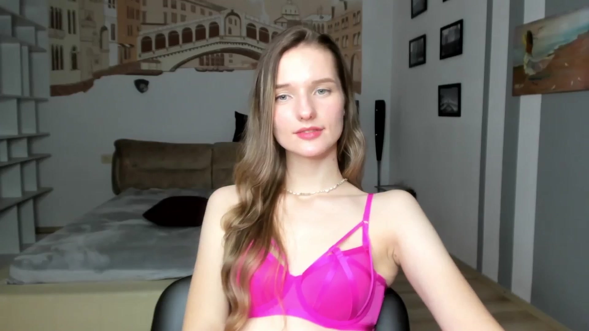 Gallery image thumbnail from NadyaMoons's myfreecams stream on, 03/18/2024, 12:08 image 3 of 20