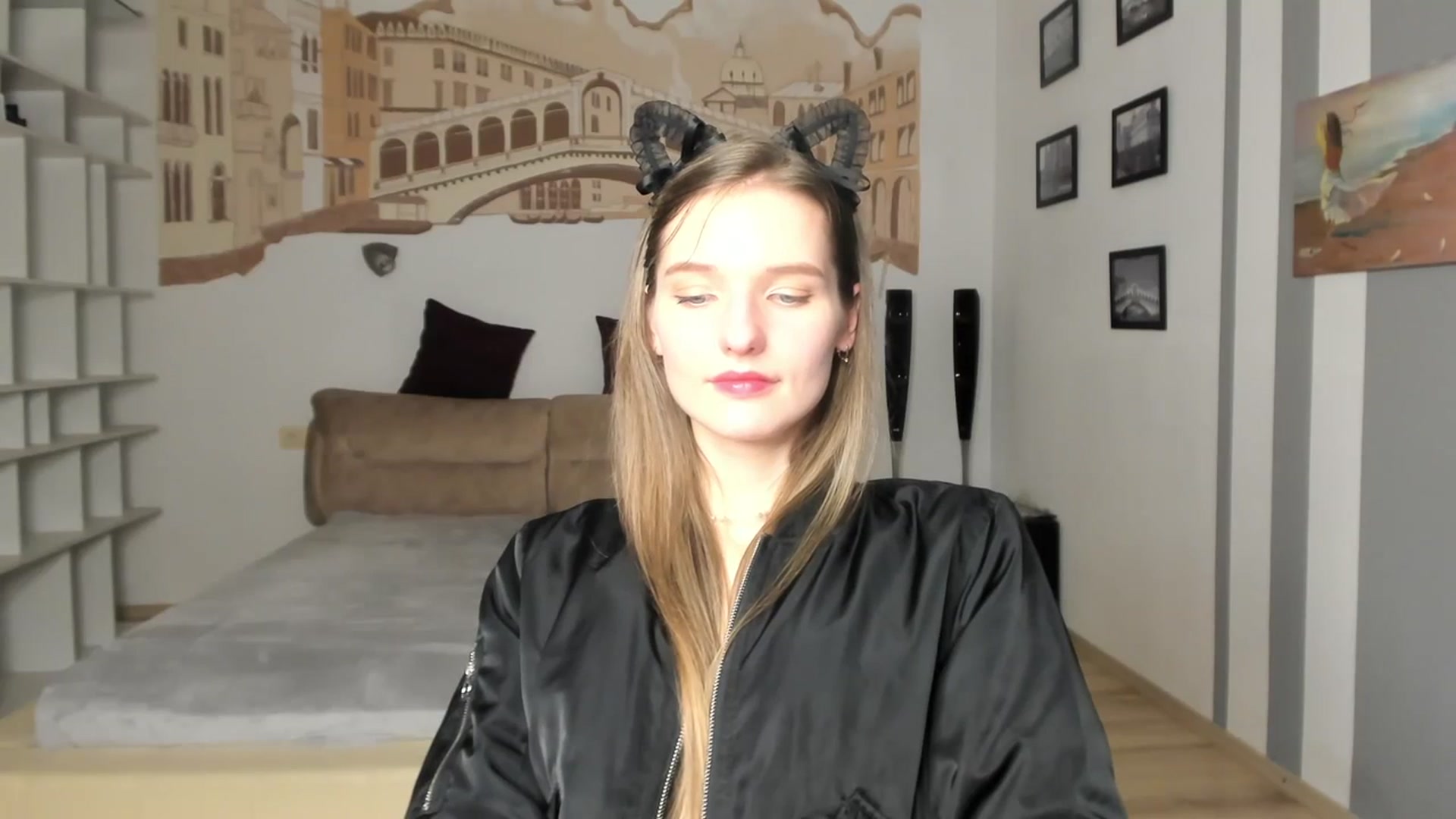 Gallery image thumbnail from NadyaMoons's myfreecams stream on, 03/23/2024, 11:09 image 20 of 20