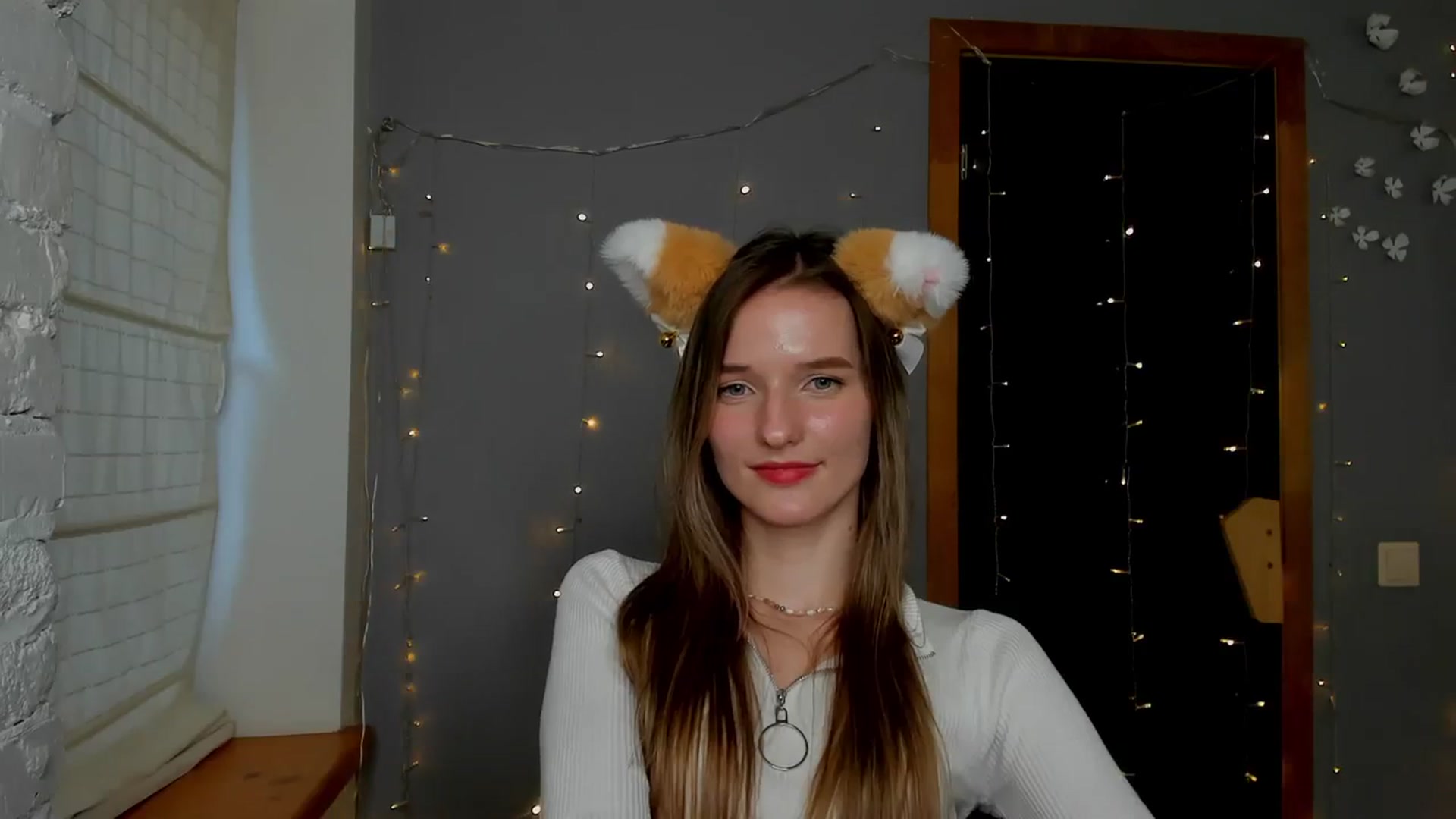 Gallery image thumbnail from NadyaMoons's myfreecams stream on, 04/15/2024, 10:10 image 10 of 20