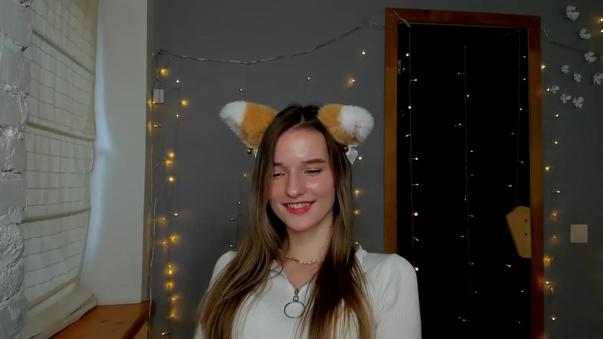 Gallery image thumbnail from NadyaMoons's myfreecams stream on, 04/15/2024, 10:10 image 17 of 20