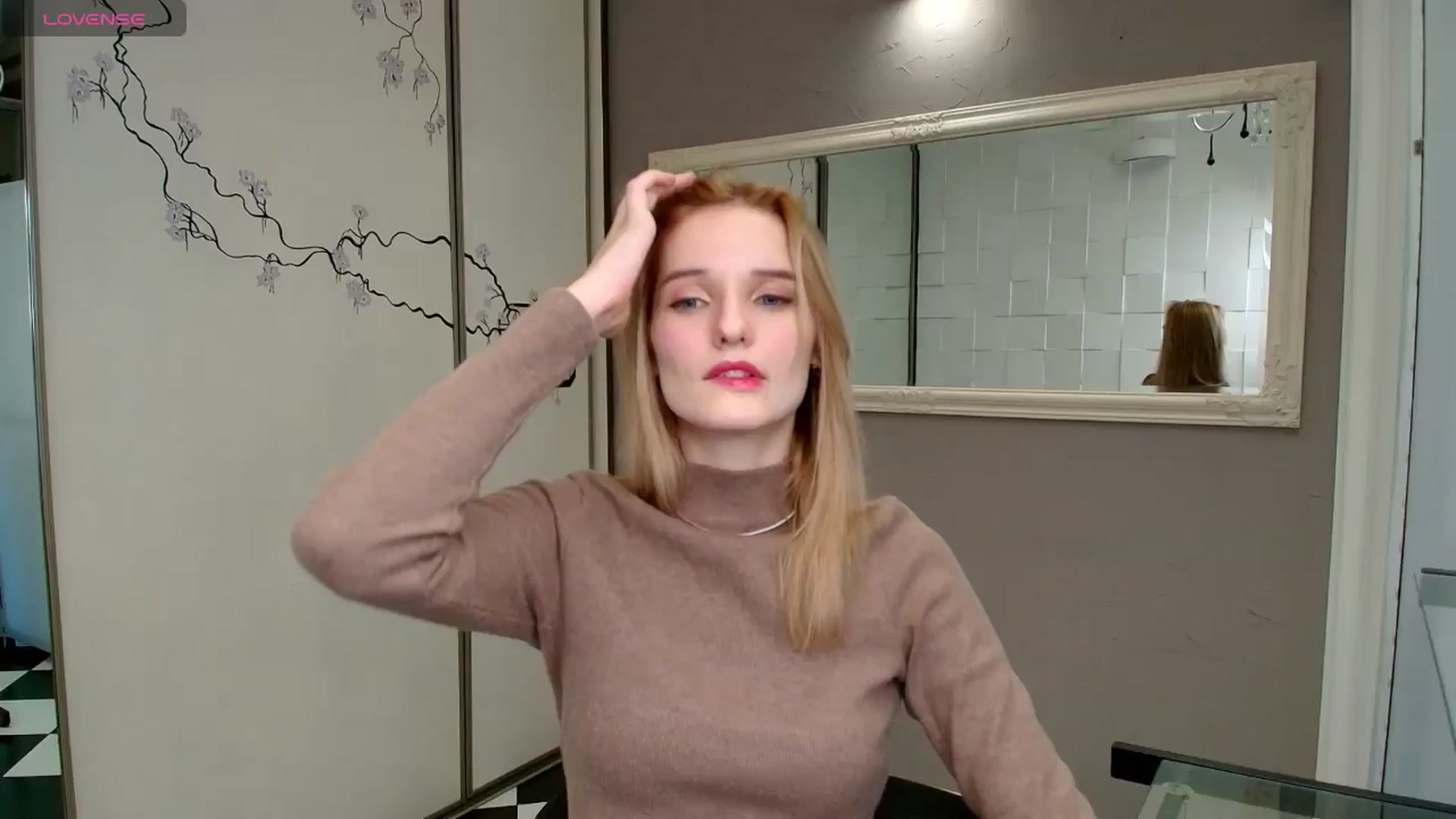 Gallery image thumbnail from NadyaMoons's myfreecams stream on, 12/20/2024, 13:41 image 1 of 20