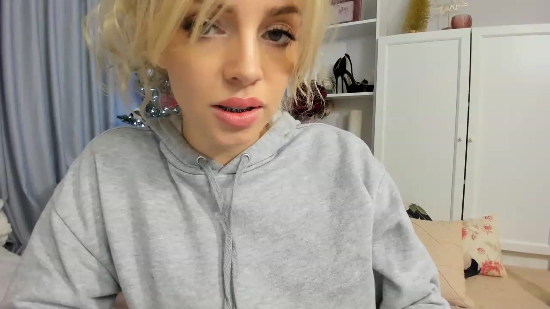 Gallery image thumbnail from Nadyasoft's myfreecams stream on, 12/09/2022, 20:29 image 4 of 20
