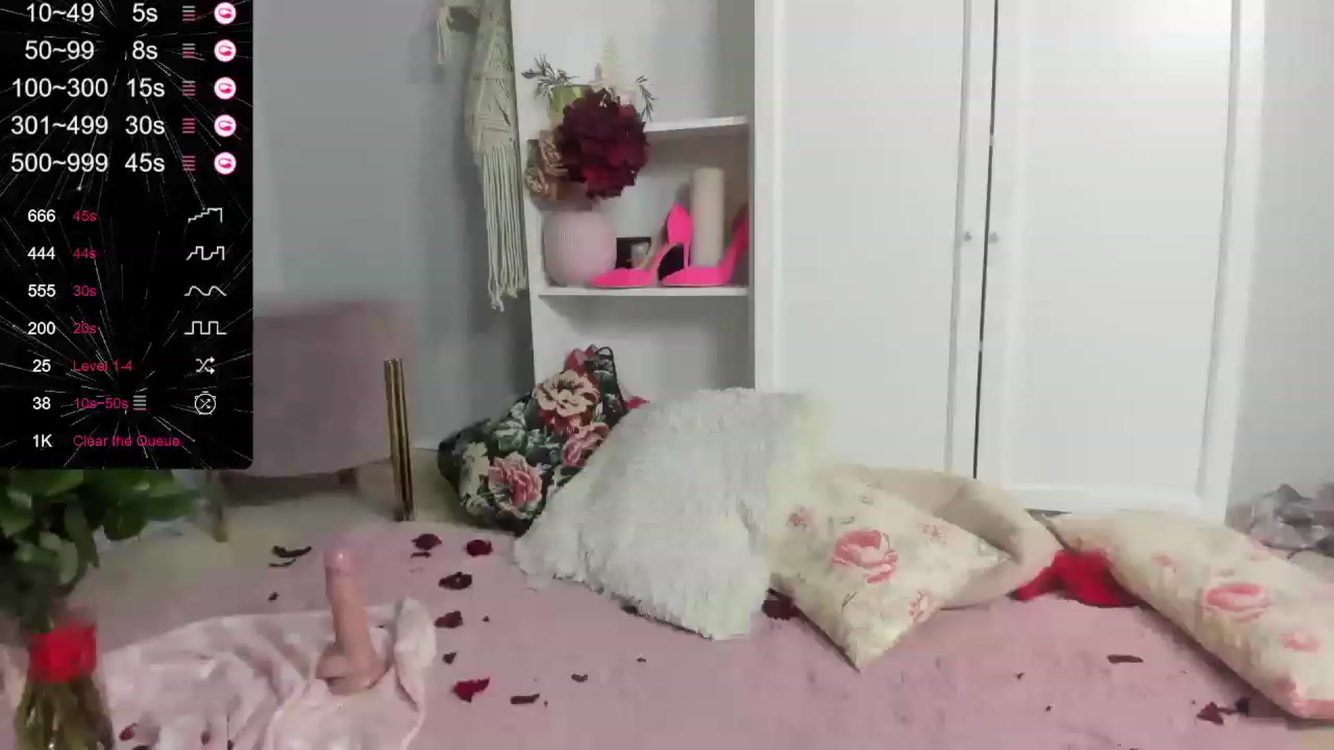Gallery image thumbnail from Nadyasoft's myfreecams stream on, 02/14/2023, 18:19 image 6 of 20