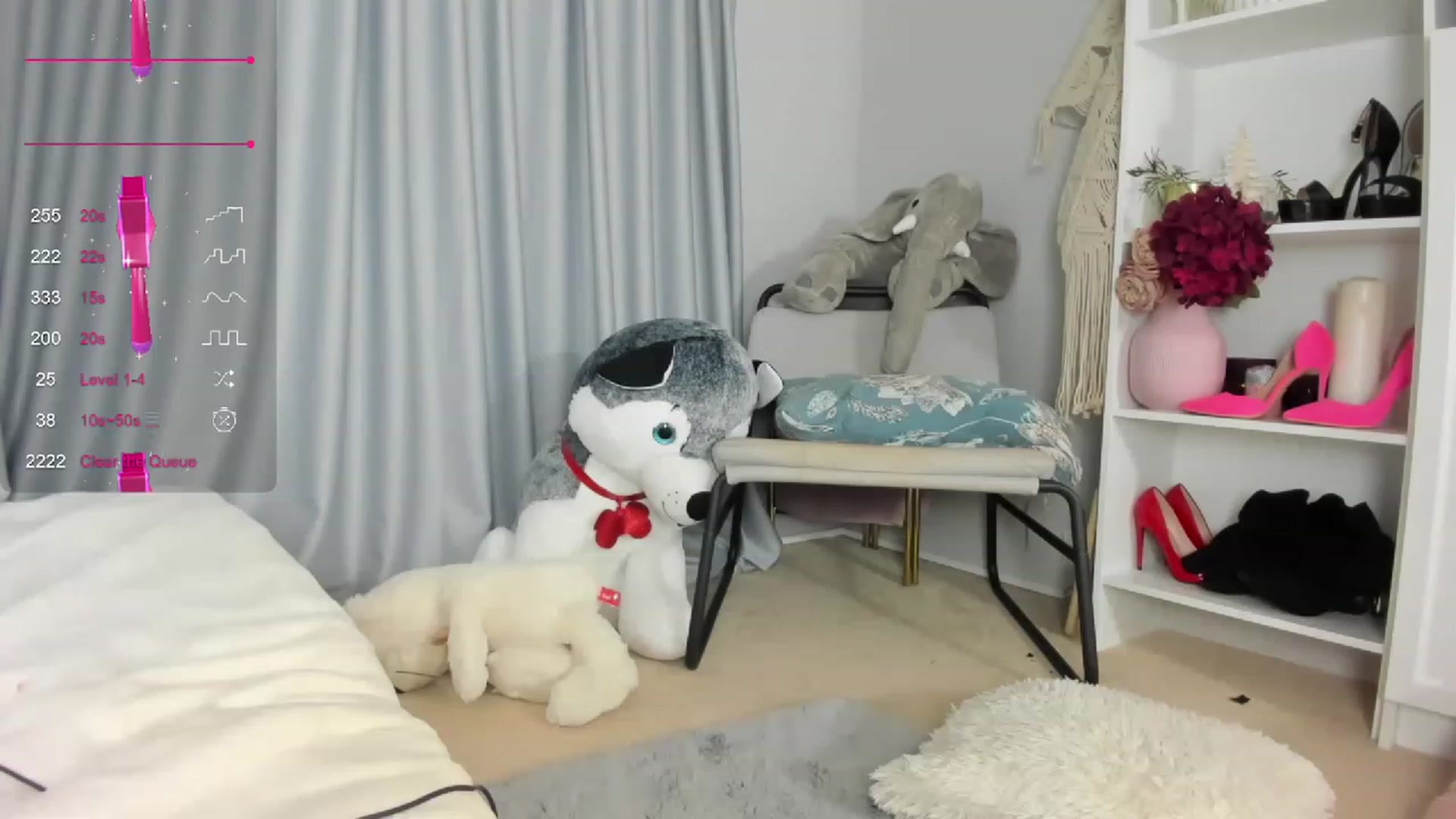 Gallery image thumbnail from Nadyasoft's myfreecams stream on, 03/02/2023, 15:16 image 4 of 20