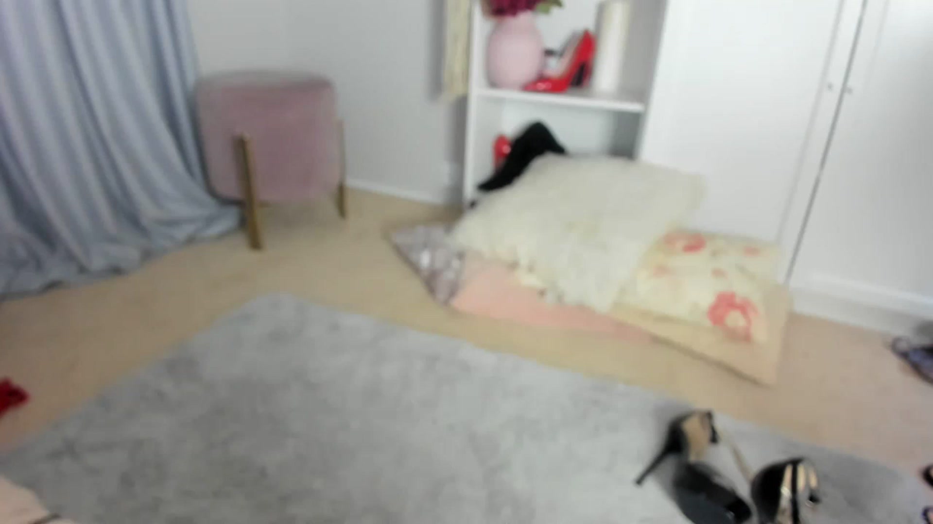 Gallery image thumbnail from Nadyasoft's myfreecams stream on, 05/18/2023, 16:23 image 19 of 20