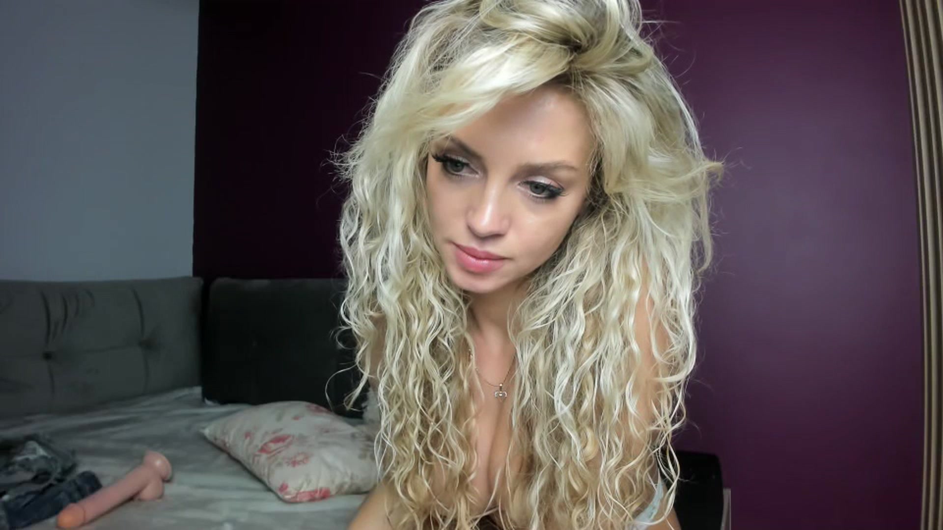 Gallery image thumbnail from Nadyasoft's myfreecams stream on, 07/19/2023, 15:39 image 20 of 20