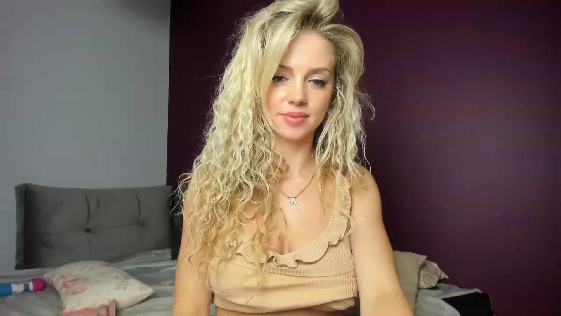 Gallery image thumbnail from Nadyasoft's myfreecams stream on, 07/20/2023, 15:05 image 11 of 20