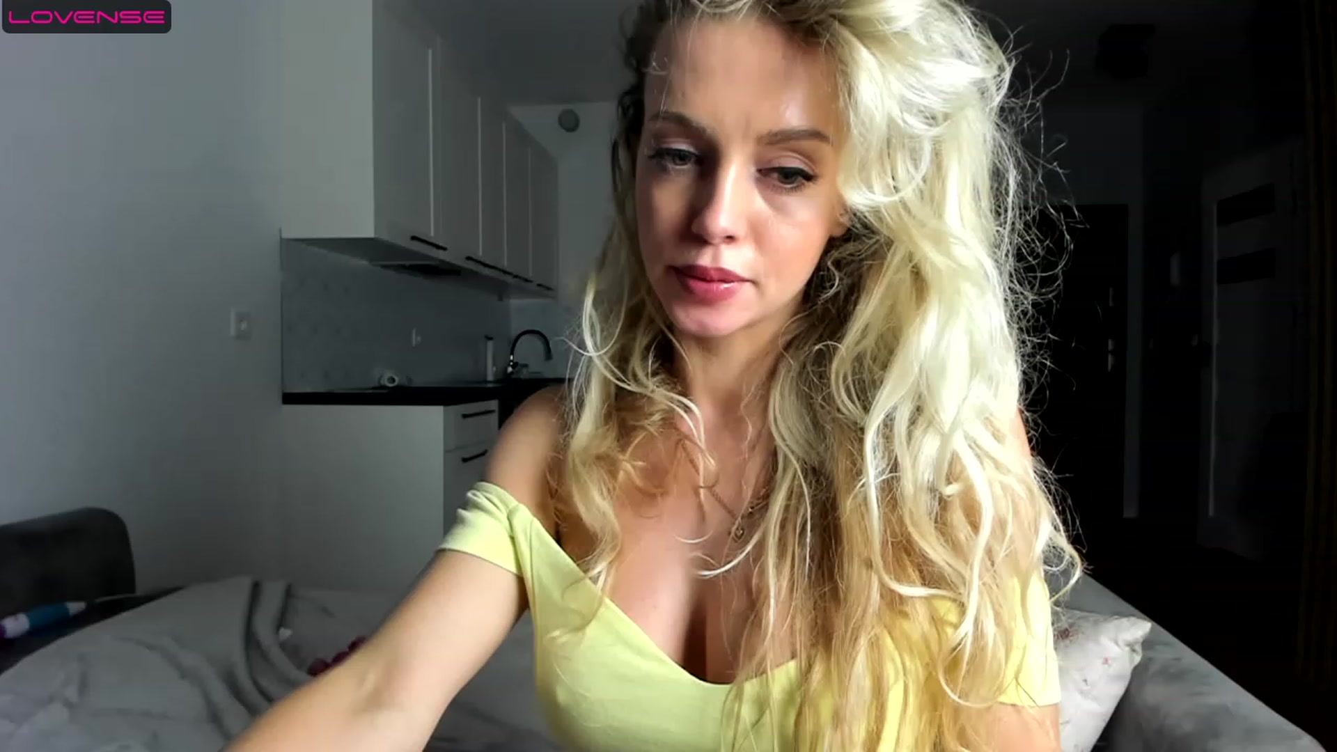 Gallery image thumbnail from Nadyasoft's myfreecams stream on, 07/27/2023, 15:29 image 5 of 20