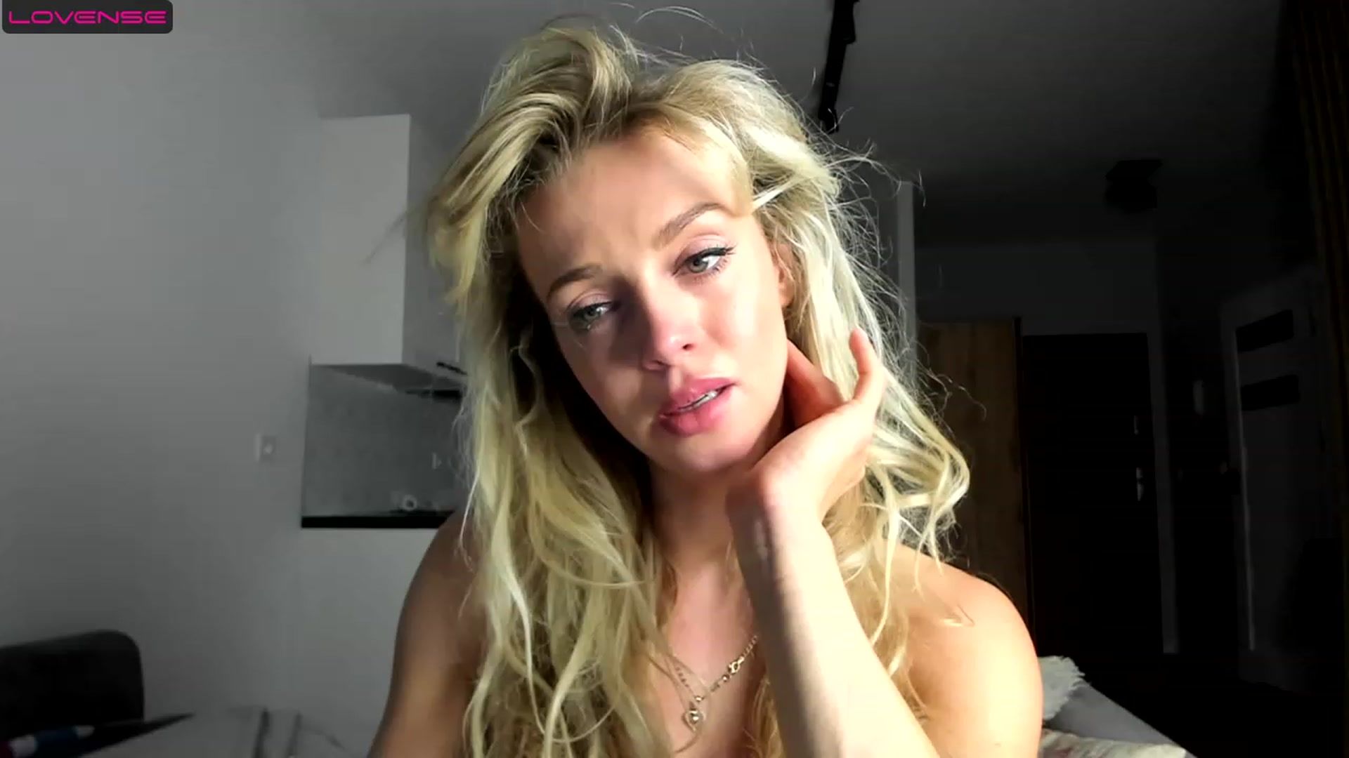 Gallery image thumbnail from Nadyasoft's myfreecams stream on, 07/27/2023, 16:06 image 13 of 20