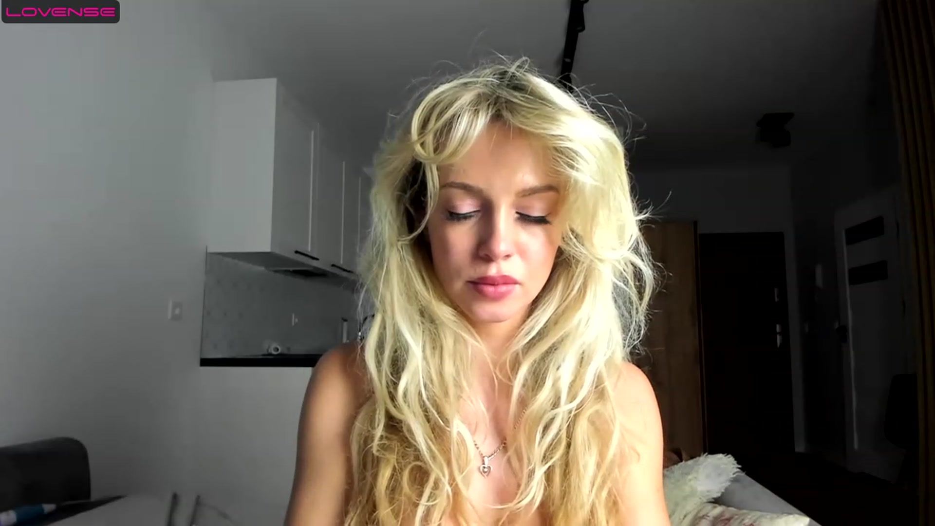 Gallery image thumbnail from Nadyasoft's myfreecams stream on, 07/27/2023, 16:06 image 4 of 20